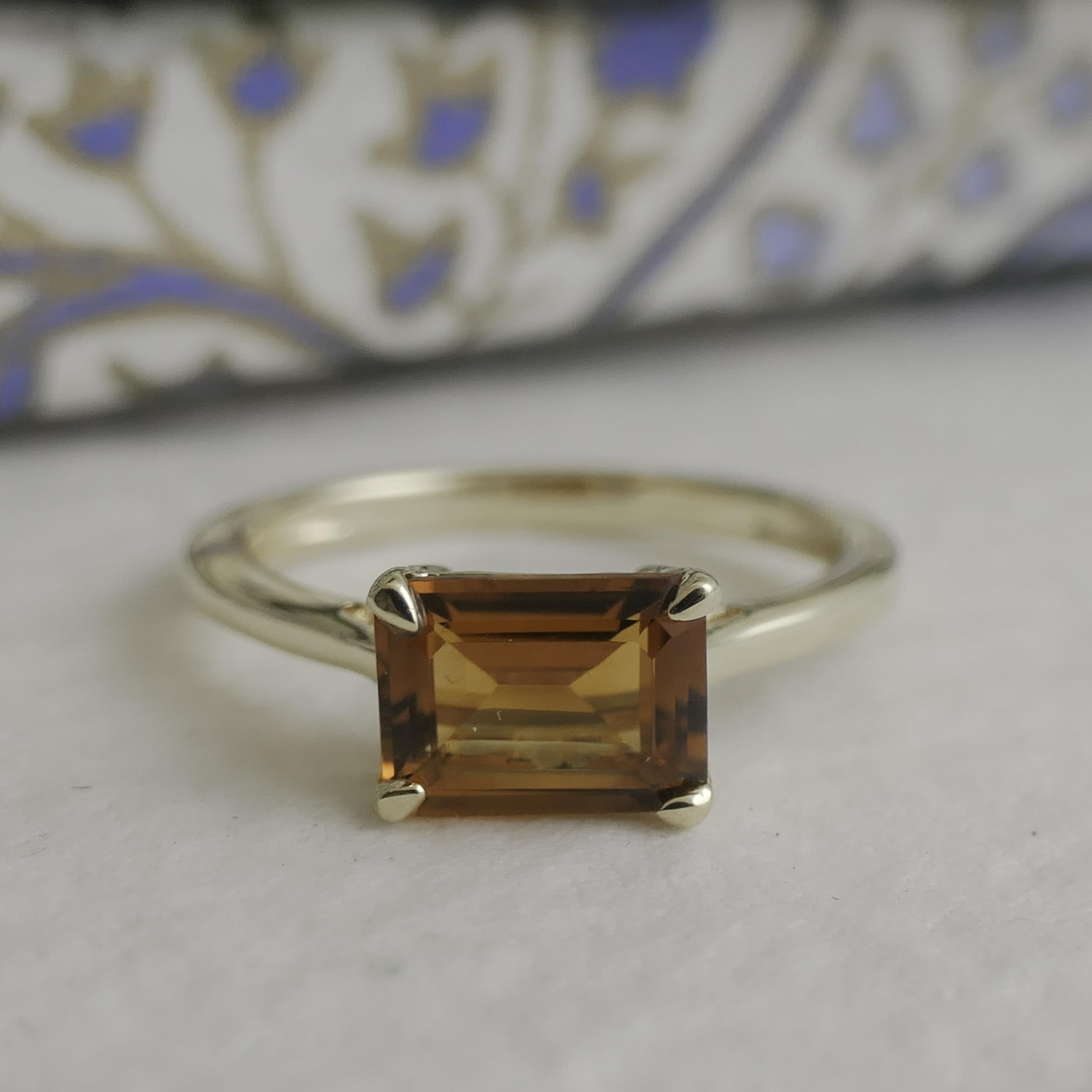 Anello in argento sterling placcato oro con citrino Madeira