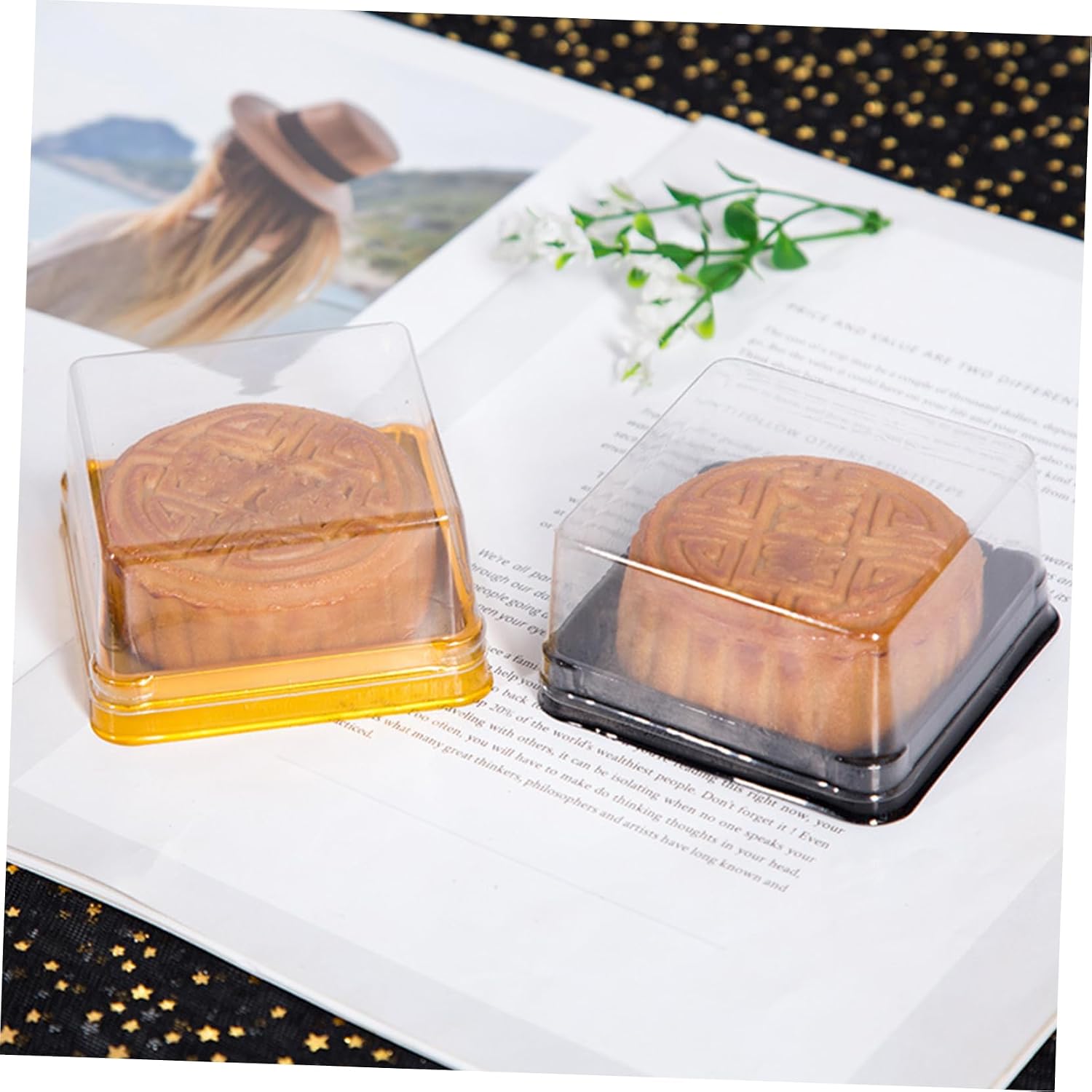 Xmas Baking Packaging Box 50pcs ABS Dome Cupcake Containers