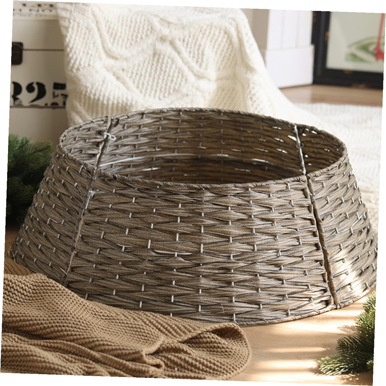 Lurrose Gonna per Albero di Natale in Rattan Intrecciata Piccola Grigia, Collare Decorativo Riutilizzabile per Casa e Bar, Supporto Base per Atmosfera Natalizia Accogliente