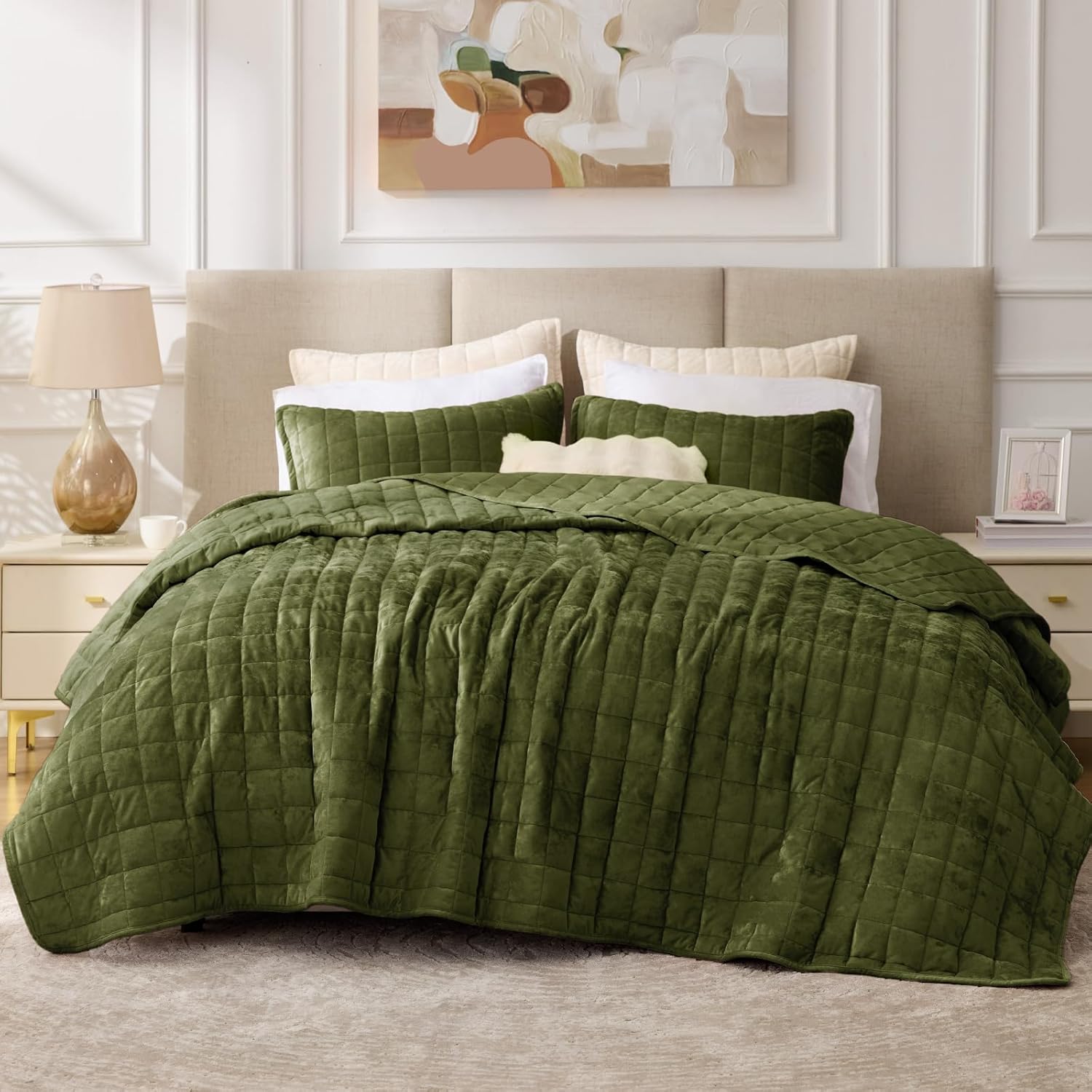 BEDELITE Velvet Quilt Set King Size - Luxury Velvet Comforter Bedding Set 3 Pieces, Soft Cozy Olive Green Oversized Bedspread Coverlet for All Seasons with 2 Pillow Shams