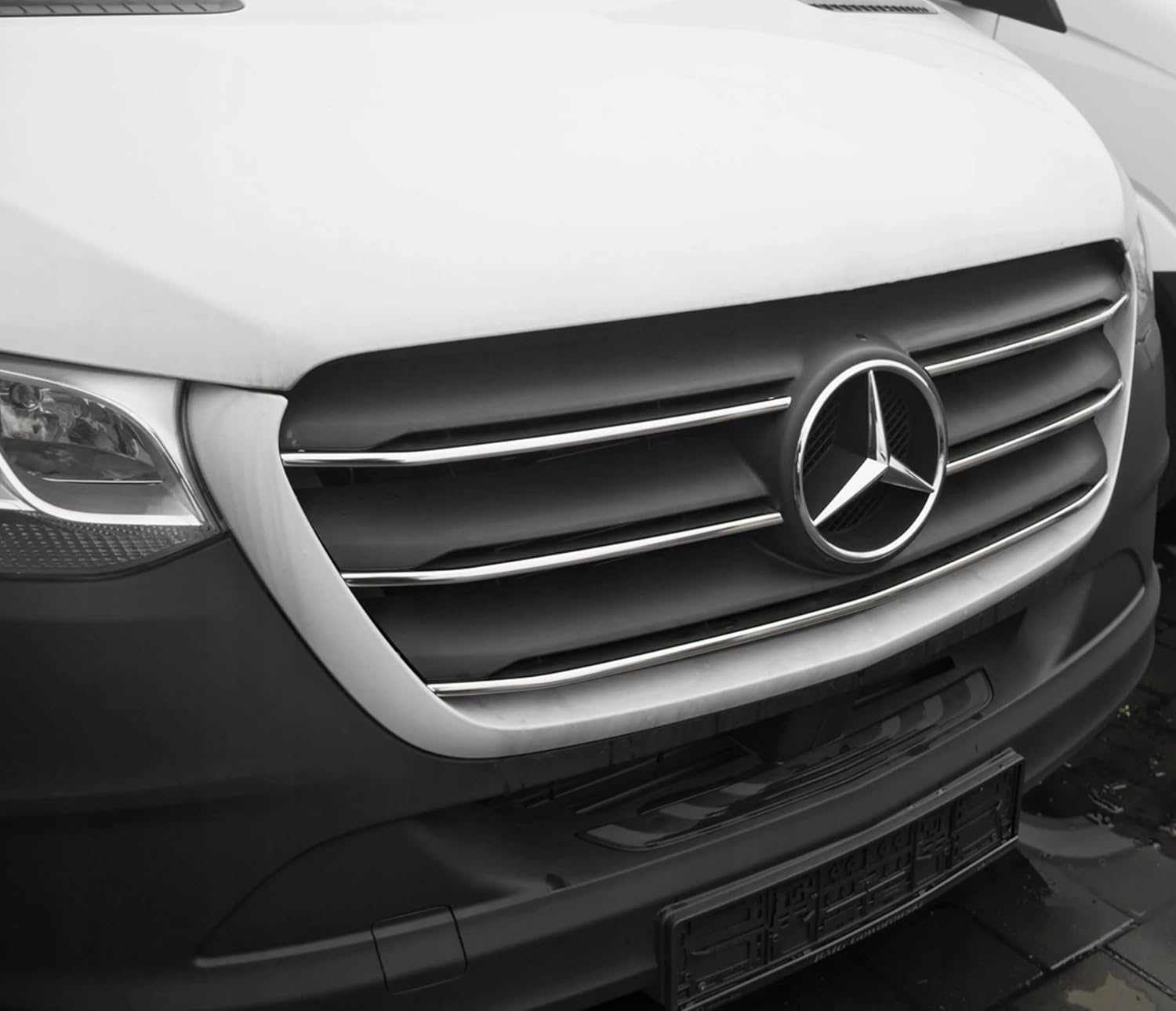 Mercedes Sprinter W907 W910 CHROM Leisten auf GRILL Amazon.de Auto