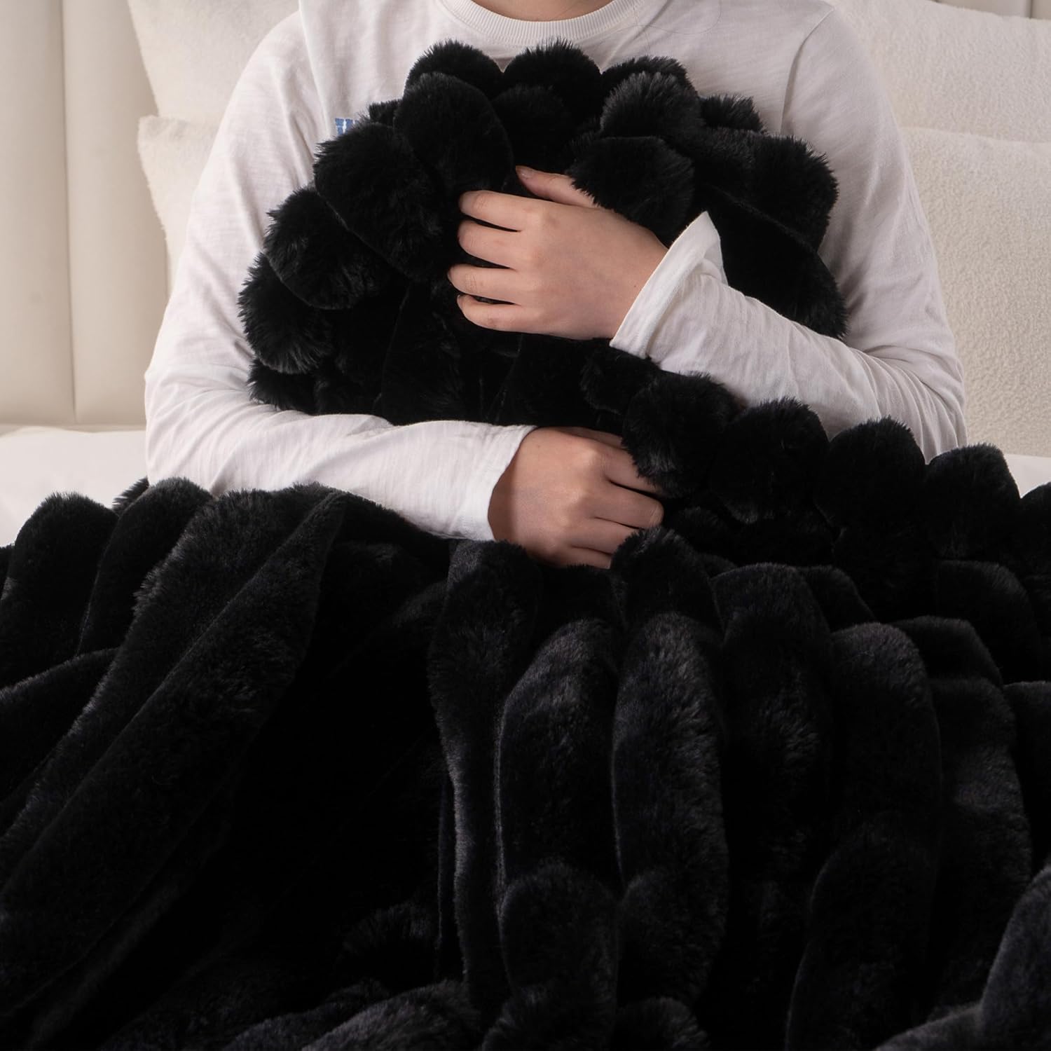 Battilo Faux Fur Throw Blanket, Cozy Warm Plush Striped Rabbit Fur Blanket for Couch and Bed, Super Soft Fuzzy Black Blanket for Living Room Bedroom, Home Decor & Gifts, 50"x60" - Image 3