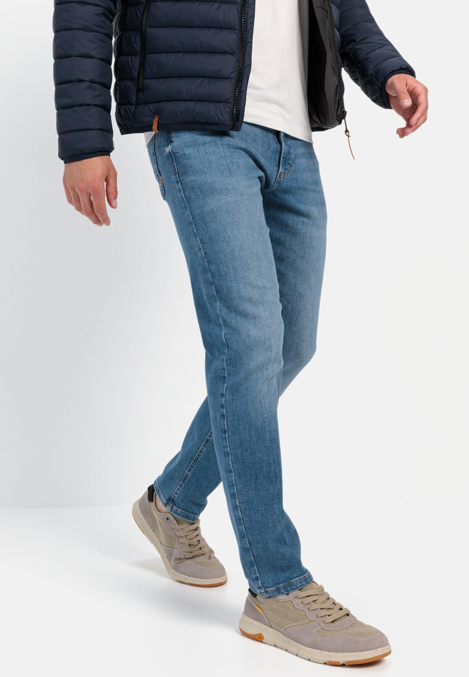 camel active Herren Regular Fit Houston Stretch Jeanshose Mittelblau – Bild 5