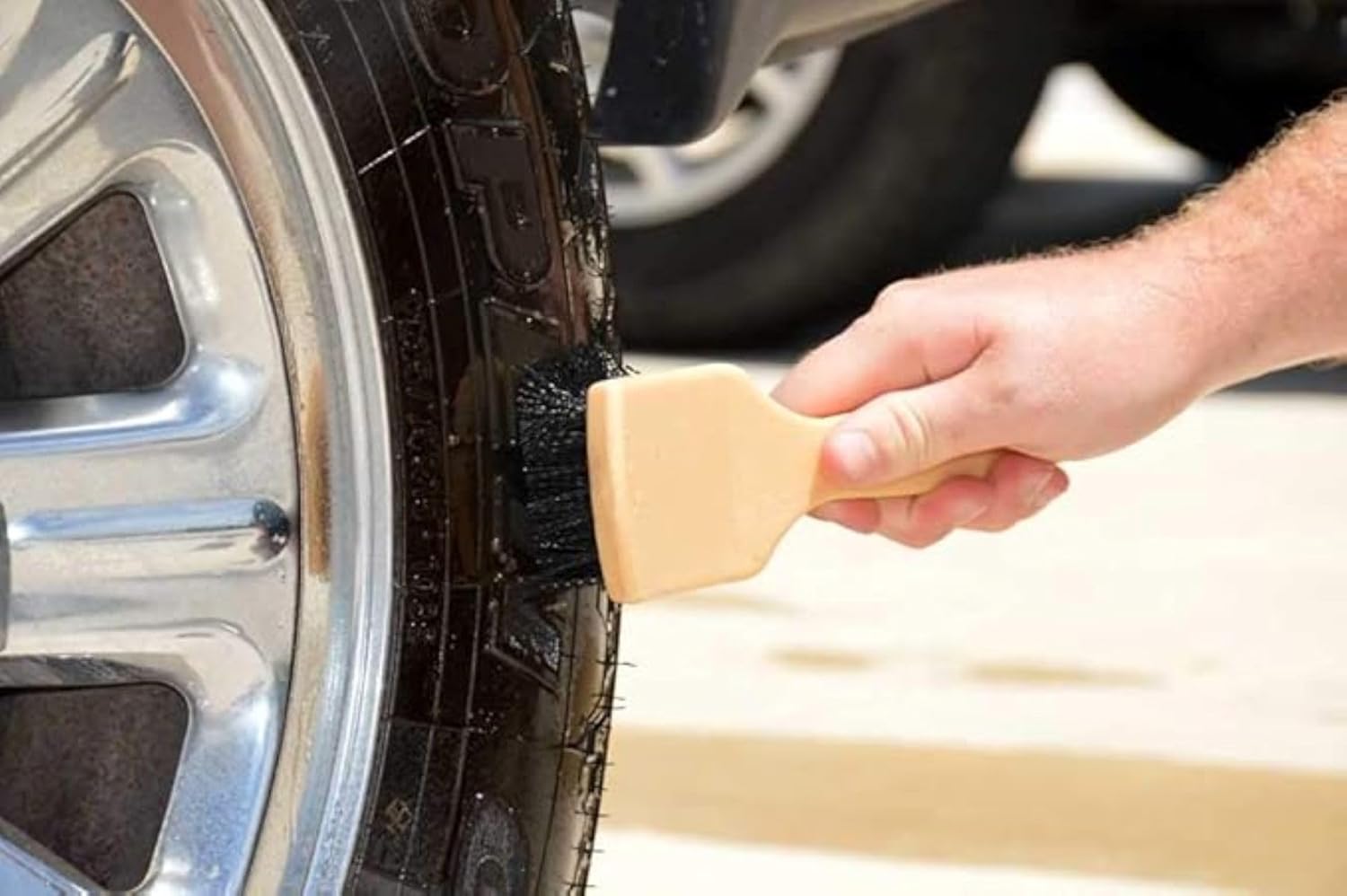 Ceramic Tire Coating (Semi-Permanent Tire Shine For a High Gloss)