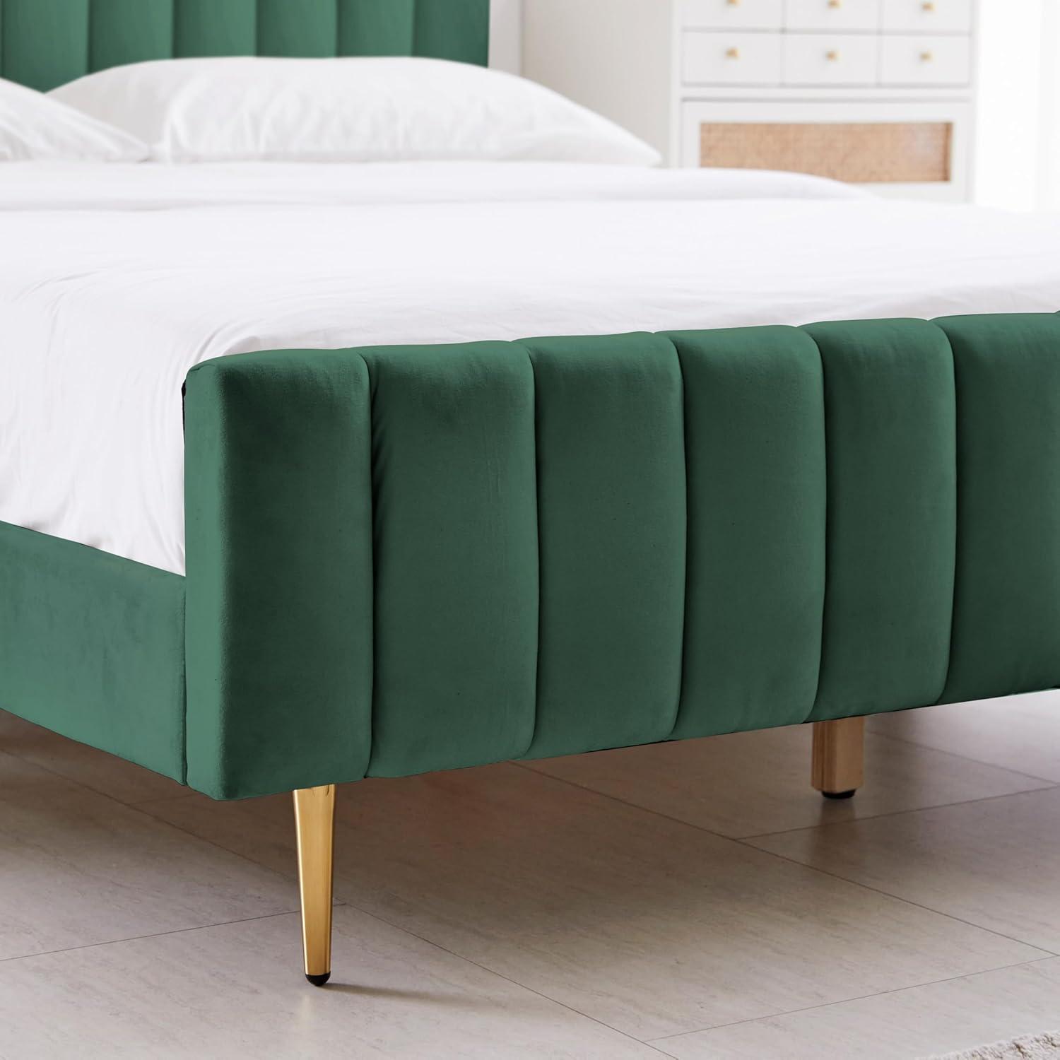 Livinia Full Size Elton Velvet Platform Bed, Upholstered Bed Frame with Vertical Channel Tufted Headboard Footboard, Strong Wood Slats, No Box Spring Needed, Green (Full)
