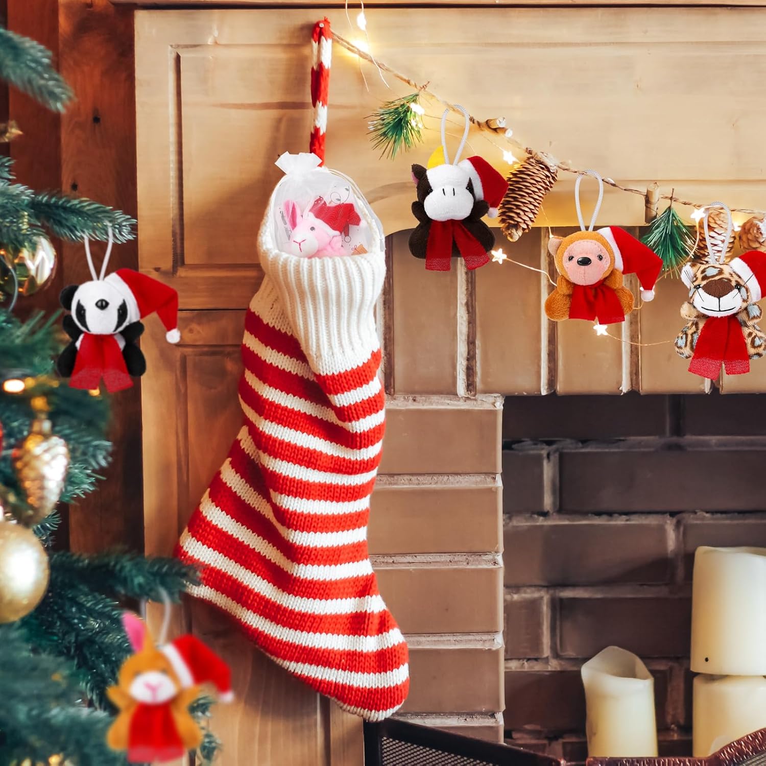Fovths 36 Set Christmas Mini Stuffed Animals with Xmas Cards and Organza Bags Tiny Holiday Keychain Animal Plush Toys for Christmas Party Favors Gift Stockings Tree Decoration