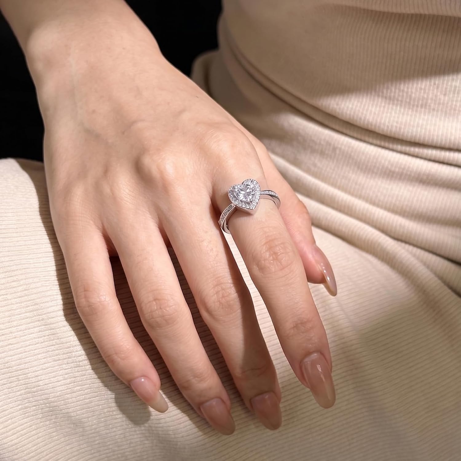 925 Sterling Silver Heart Urn Rings for Ashes Memorial Keepsake Urn Locket Cremation Jewelry for Women