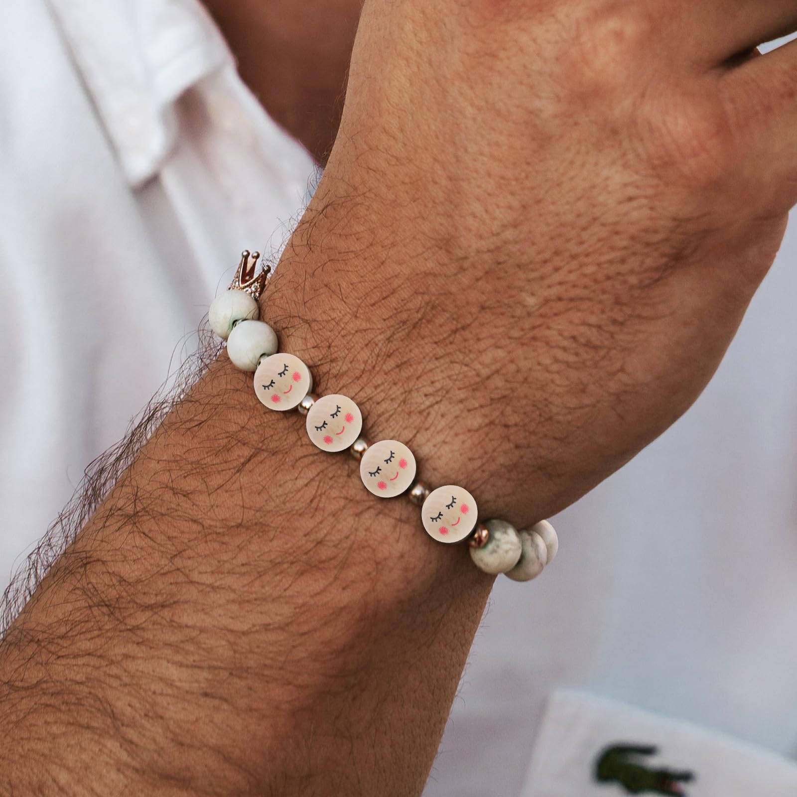 STOBOK 250stücke Holzperlen Mit Gesichtsmuster Bunte Bastelperlen Für Armbänder Und Schmuck Rundperlen Für Kreative Bastelprojekte Und Familienaktivitäten
