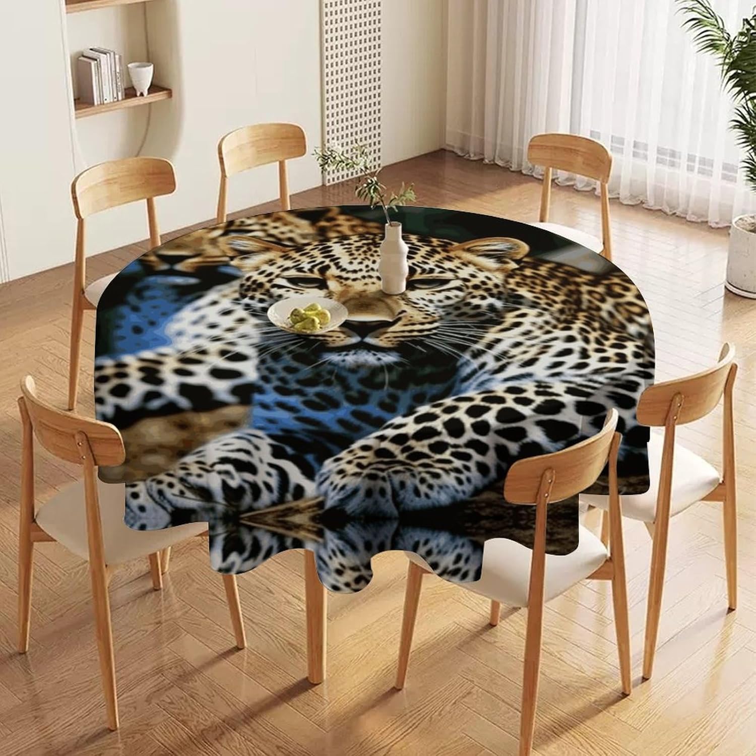 Leopard Round Tablecloth 60x60in Water Resistant Table Cloth Printing Pattern Dining Table Cover Polyester Fabric Table Covers for Dining Kitchen Patio Decor