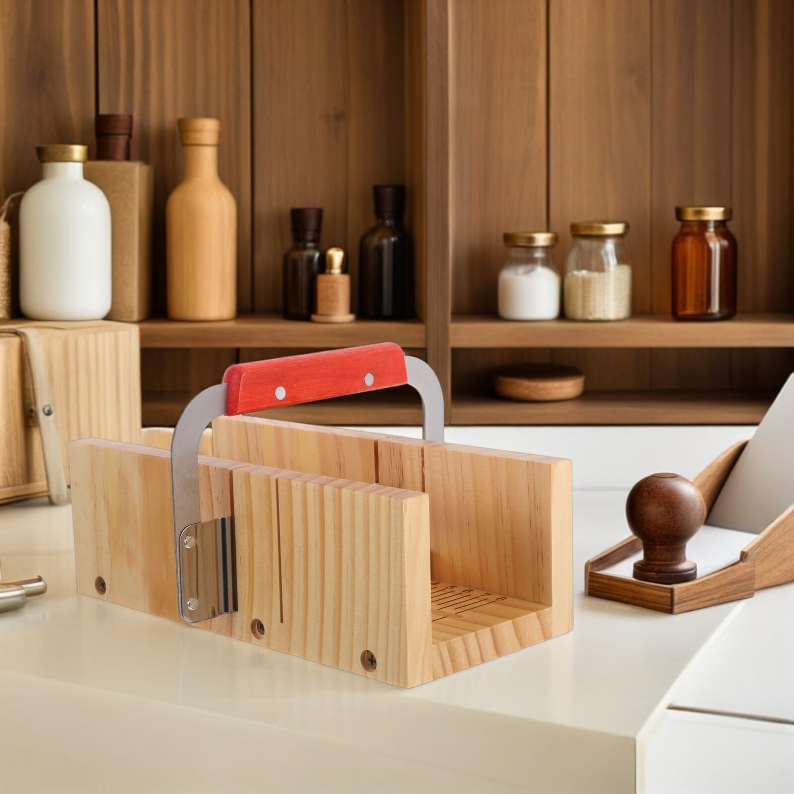 Gatuida Socle Bois pour Coupe-savon Lame Ondulée Inoxydable Outil de Découpe de Savon Rabot à Biseauter Adapté à Différentes Épaisseurs pour Fabrication Artisanale de Savon