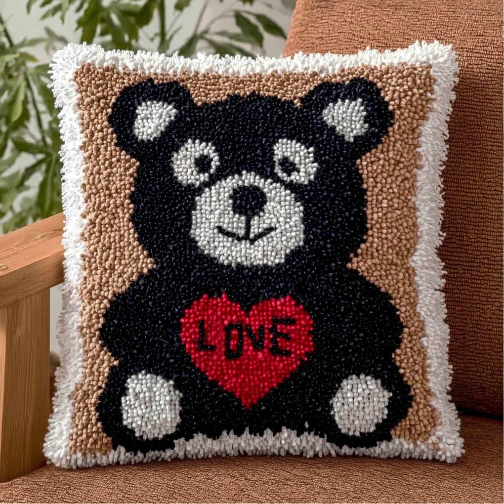 WallustrioaW Latch Hook Kit Cushion Latch Hook Kit,Heart-Shaped Bear