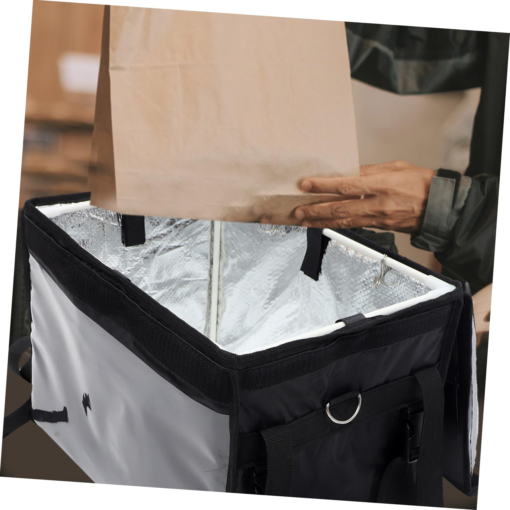 Ciieeo Caja de Aislamiento Térmico de 32 L en Nylon Negro para Reparto | Conservación del Calor, Diseño Ligero, Uso Exterior y Compras, Formato para Llevar