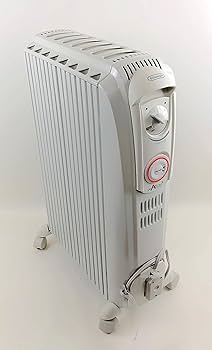 デロンギ　ヒーター Amazon | De'Longhi (デロンギ) オイルヒーター アミカルド