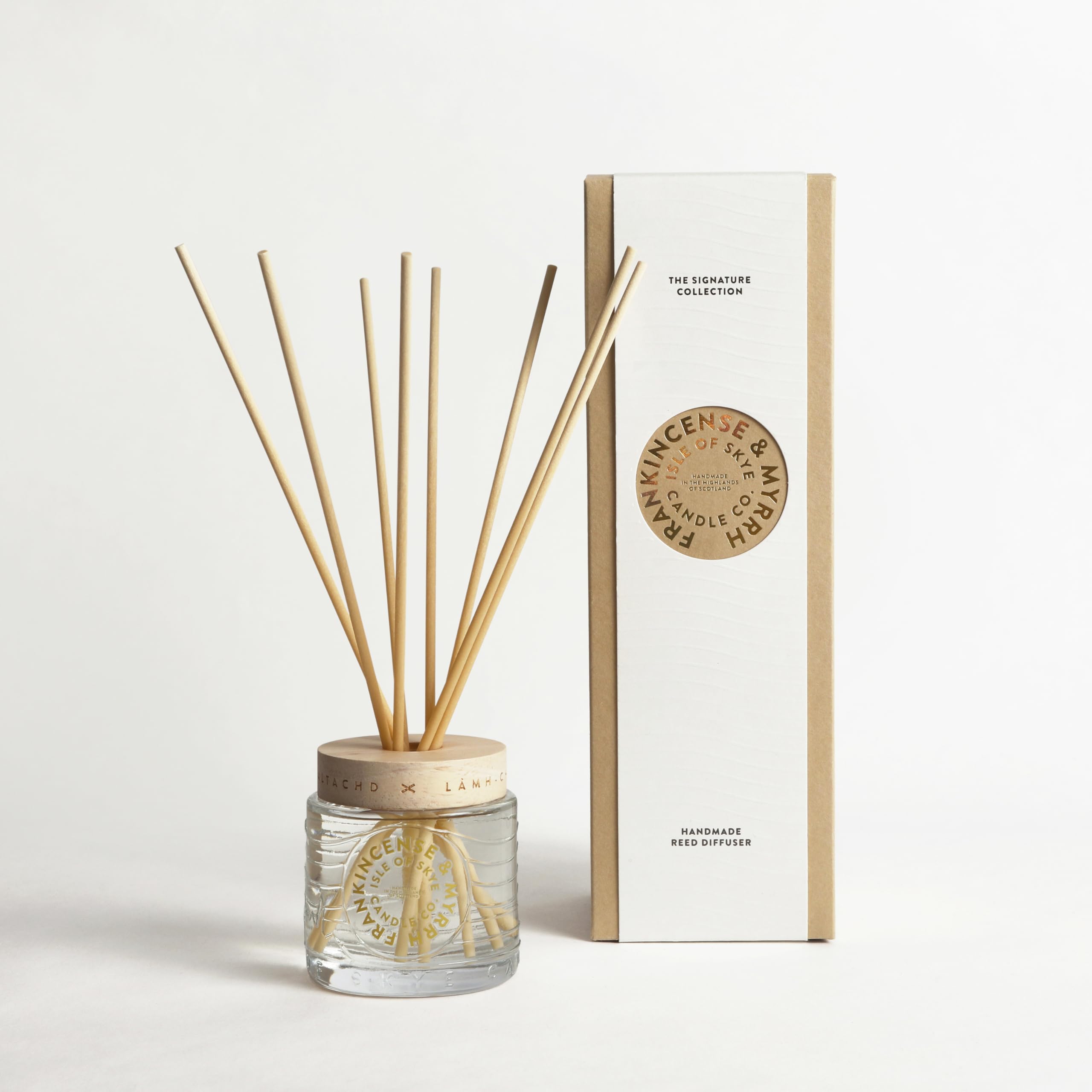 Isle of Skye Candle Company Frankincense & Myrrh Reed Diffuser | Premium Fragrance | Hand-poured in Scotland | Effortless home fragrance | 10 Weeks Diffuse Time | Plant-based, sustainable augeo