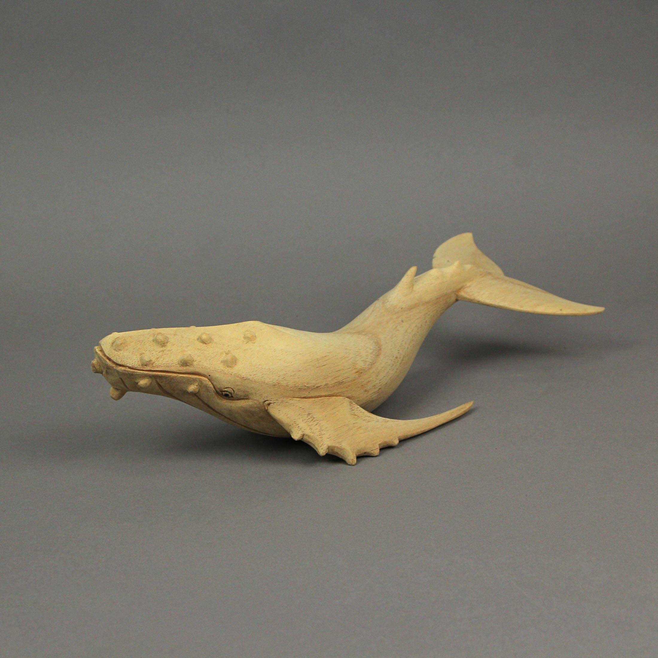 Amazon.co.jp: 12インチ 手彫り クジラ 木製彫刻 装飾フィギュア