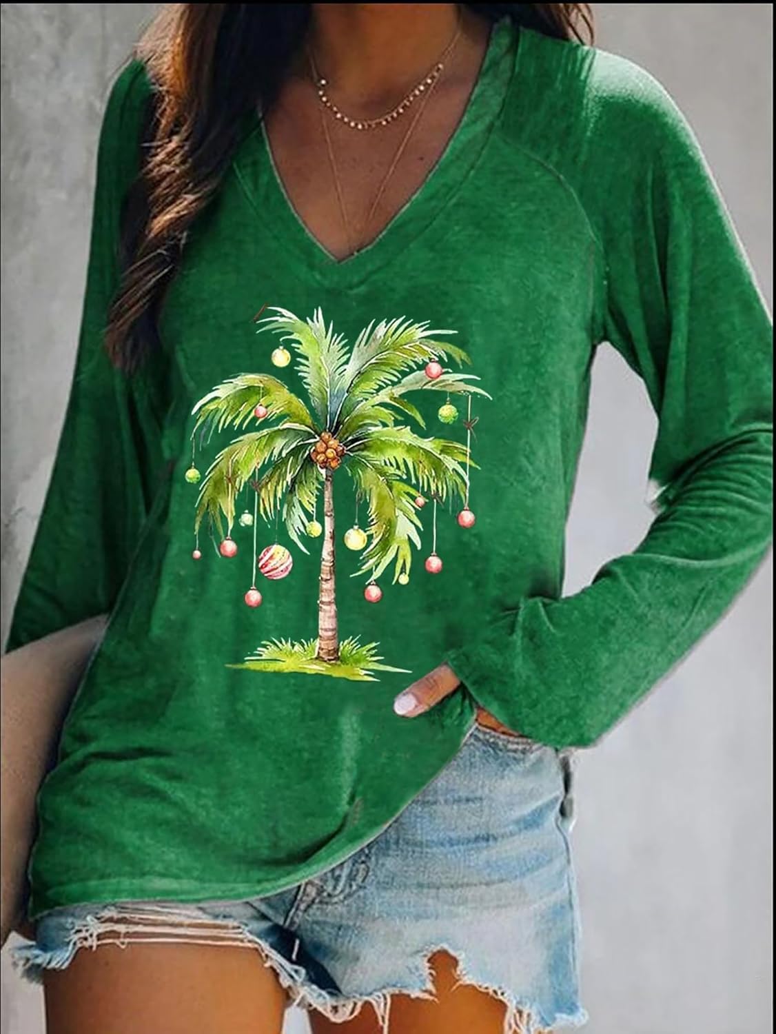 Christmas Palm Tree Shirt for Women Hawaiian Beach Tropical Christmas Palm Tree Shirts Xmas Holiday Long Sleeve Tshirt - Image 2
