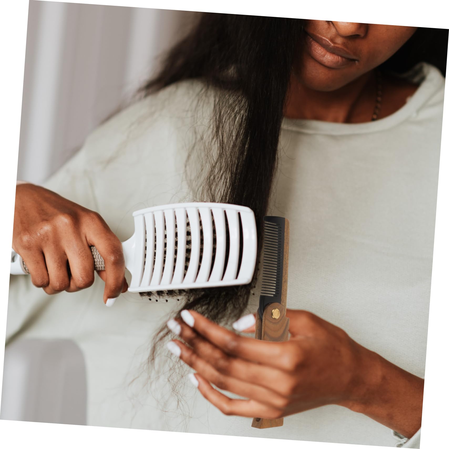 OUNONA Wooden Folding Beard Comb for Men Portable Compact Design for Travel Small Mustaches Comb Gentle Combing Experience Grooming Tool for Facial Hair