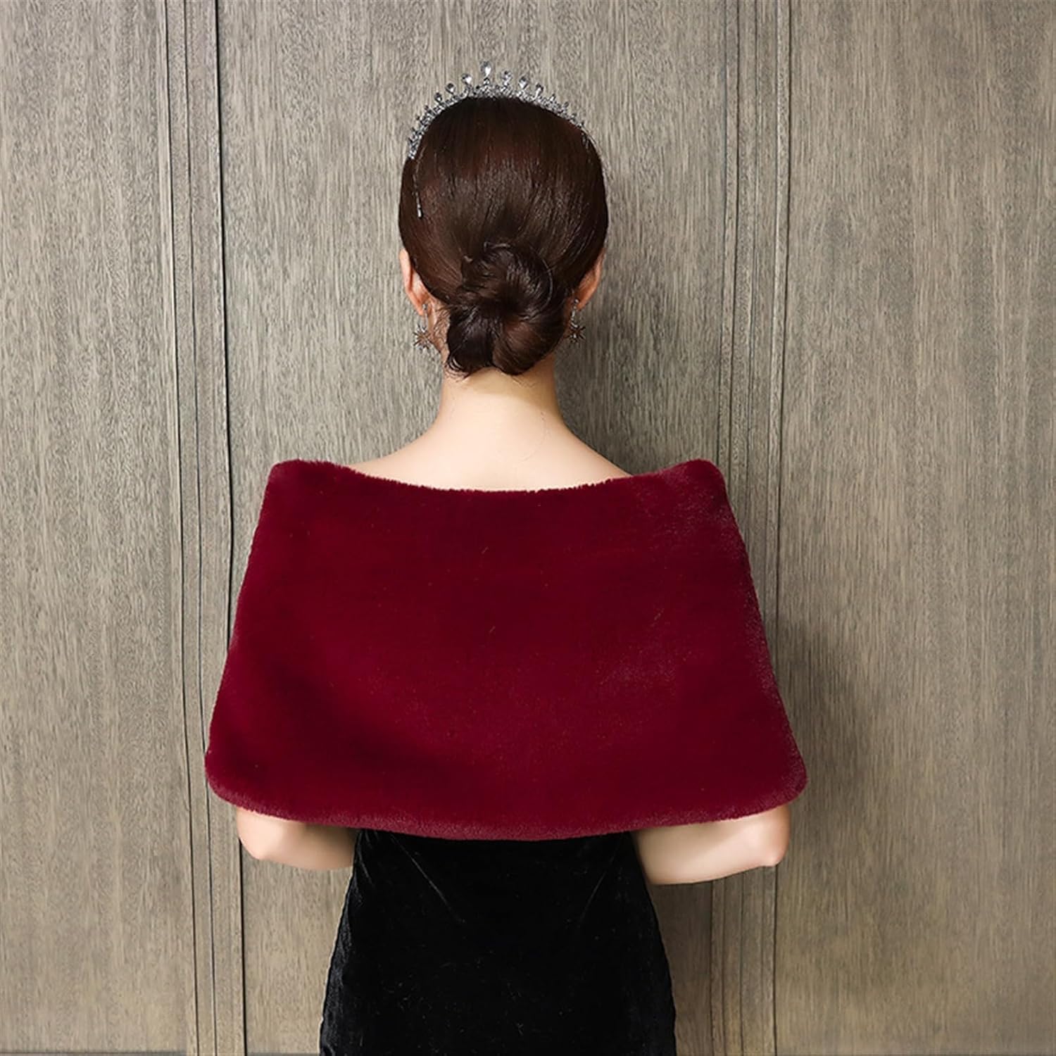 Châles Et étoles en Fausse Fourrure pour Mariage, pour Femme, avec Broche, pour Mariées Et Demoiselles d'honneur, Burgundy