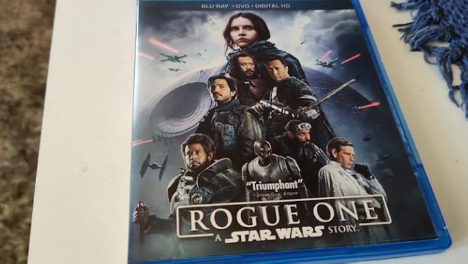 Amazon.com: Rogue One: A Star Wars Story [Blu-ray] [2017
