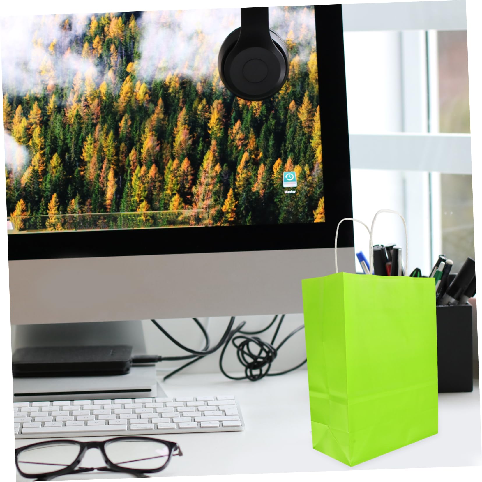 Homoyoyo 24 Piezas Bolsas de Obsequio de Papel Bolsas de Papel Pequeñas con Asas para Fiestas de Cumpleaños Contenedor de Dulces Regalos de Fiesta