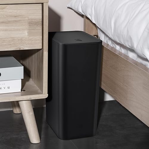 Miniatura 6 de TrashAid Basurero de baño con tapa, bote de basura pequeño de 2.6 galones  10 litros con tapa superior de presión, papelera de plástico con tapa