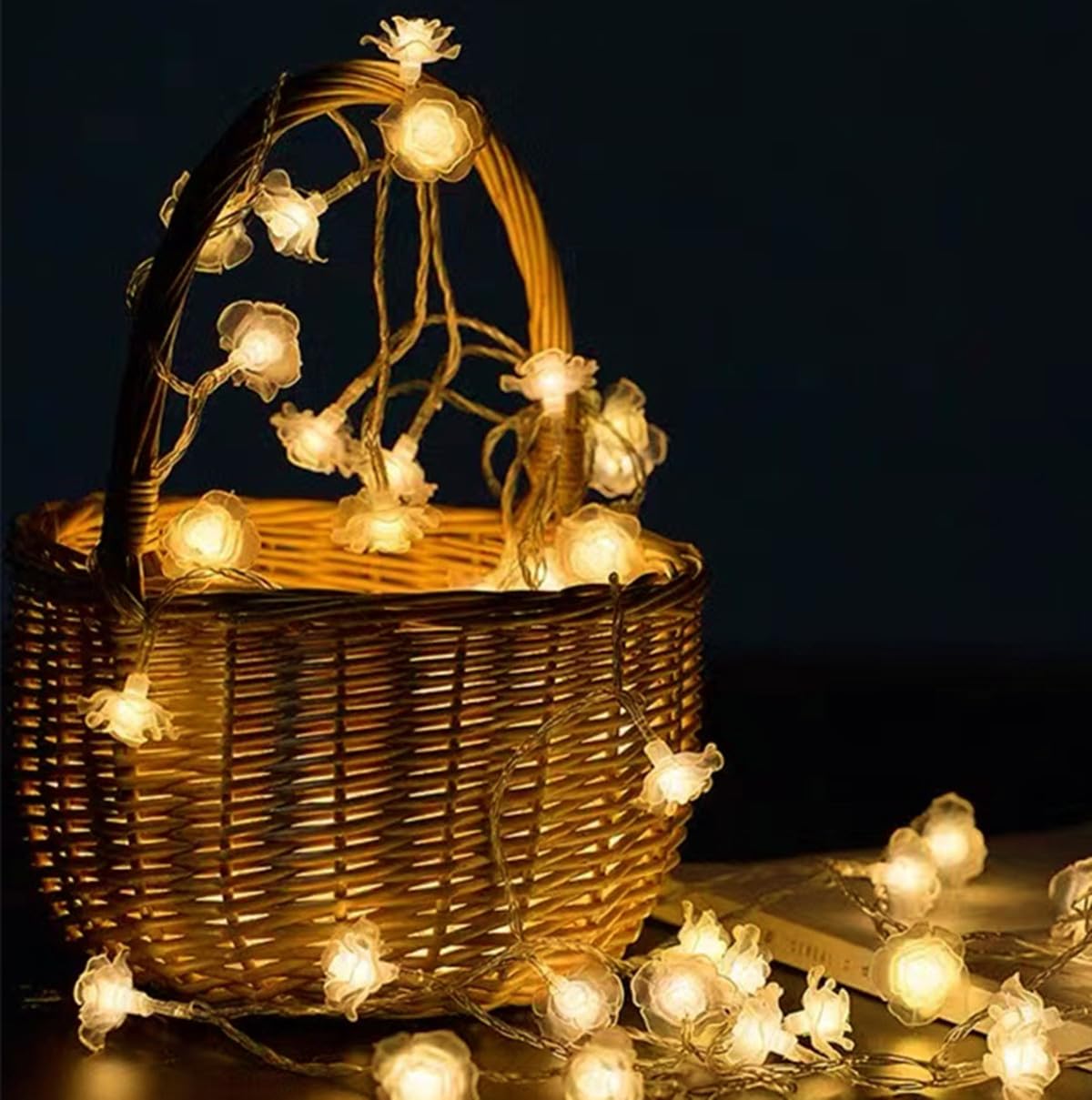Lampa łańcuchowa do kwiatów, wróżka opowieść świetlna, zasilana bateryjnie, Boże Narodzenie, urodziny, Walentynki, pokój (10 m, 80 LED, ciepła)