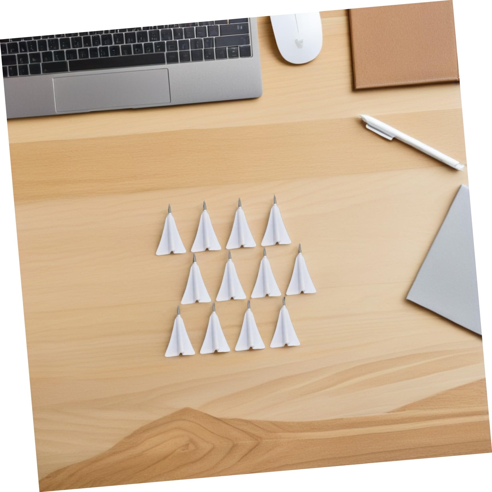 Puntine da Disegno a Forma di Aereo 12 Pezzi Abs Acciaio | Bianco, per Mappe e Bacheche, Design Creativo Compatto, Facile da Usare e Riporre