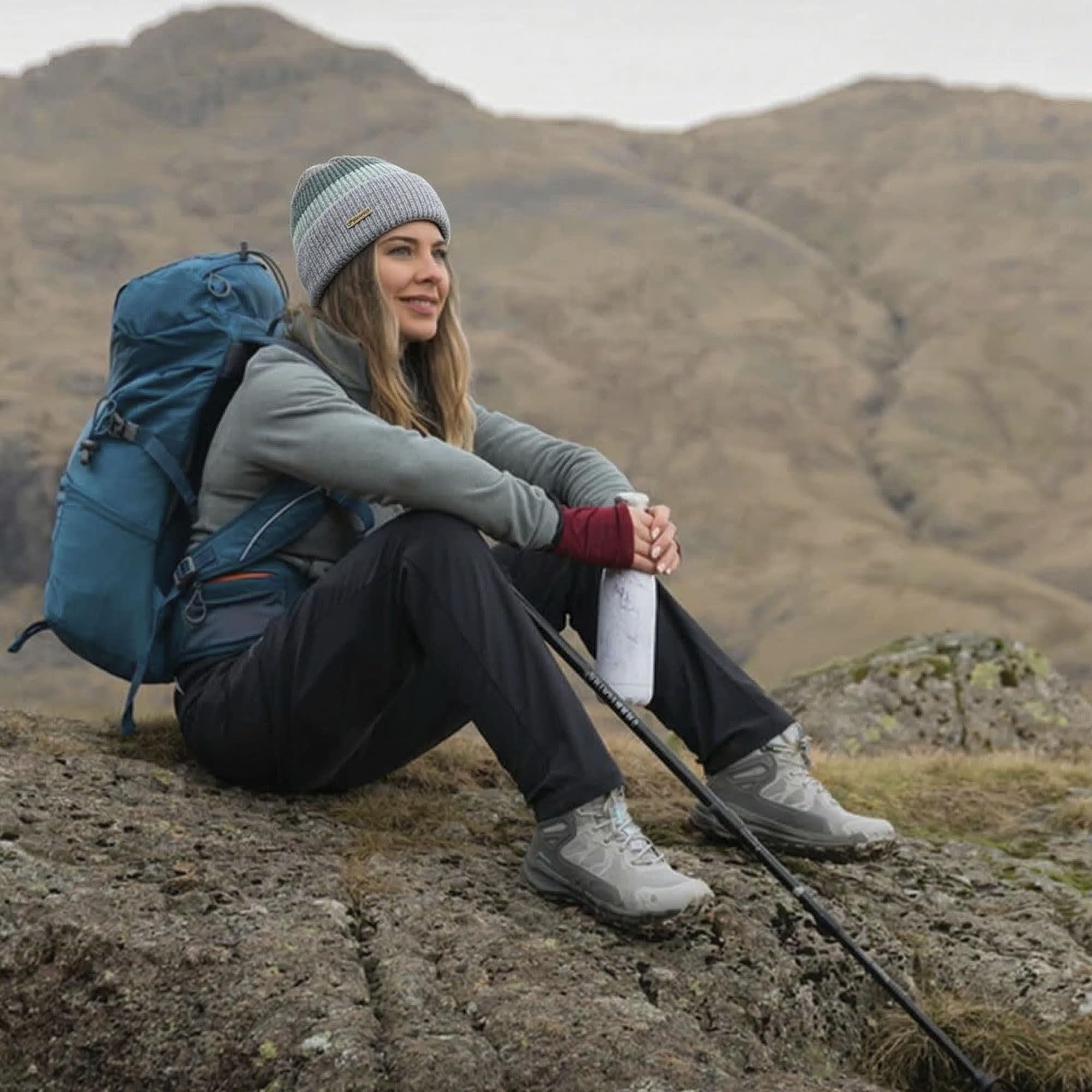 Trekmates - Gorro Polar Impermeable y Cortaviento para Hombre y Mujer