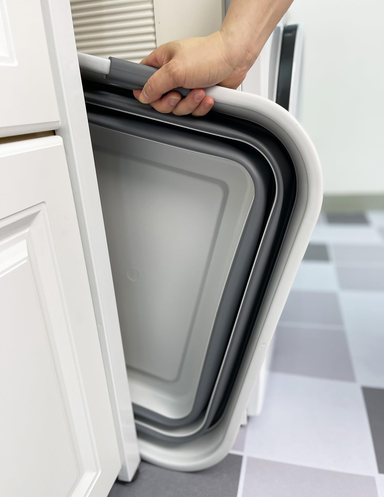 SAMMART Zusammenklappbarer Wäschekorb aus Kunststoff mit Griff/Faltbarer Pop-Up-Aufbewahrungskorb – platzsparende Waschwanne/Aufbewahrungsbedarf (Grey/Steel Grey, 42L (Set of 2))
