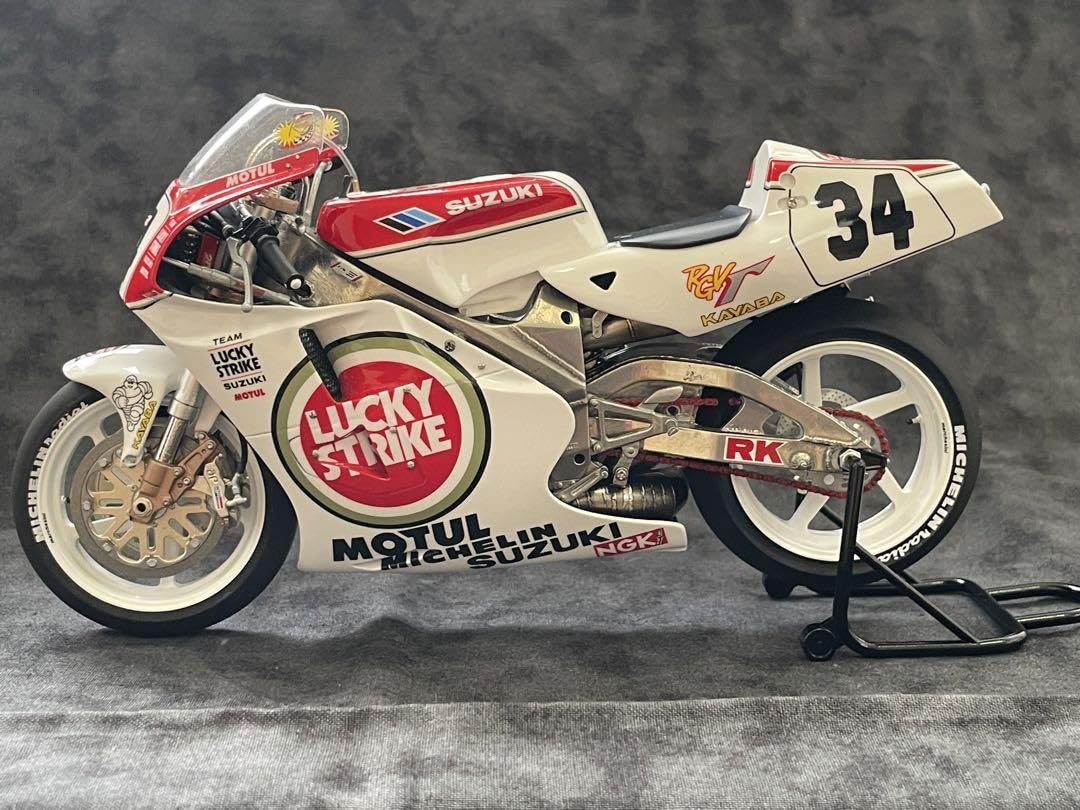 STUDIO27 1/12 RGV-Gamma 500 Lucky Strike Suzuki 1993 : Amazon.ca STUDIO27 1/12 RGV-Gamma 500 Lucky Strike Suzuki 1993 : Amazon.ca