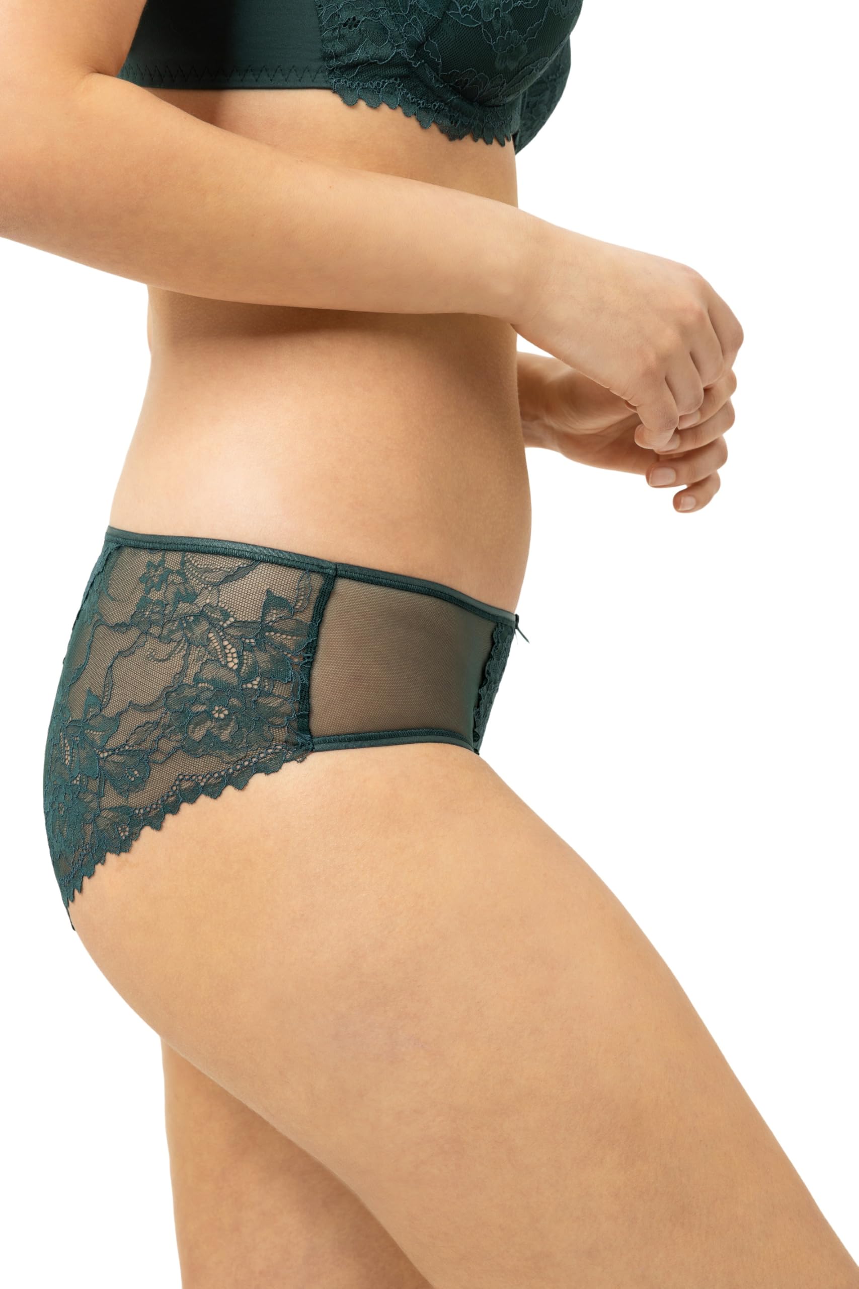 Mey Damen Hipster mit Spitze Serie Fabulous Mystic | Slip mit hüftigem Sitz, kein Einschneiden, Zierschleife an der Bundmitte, Vorder- und Rückseite aus Spitze, 36-46