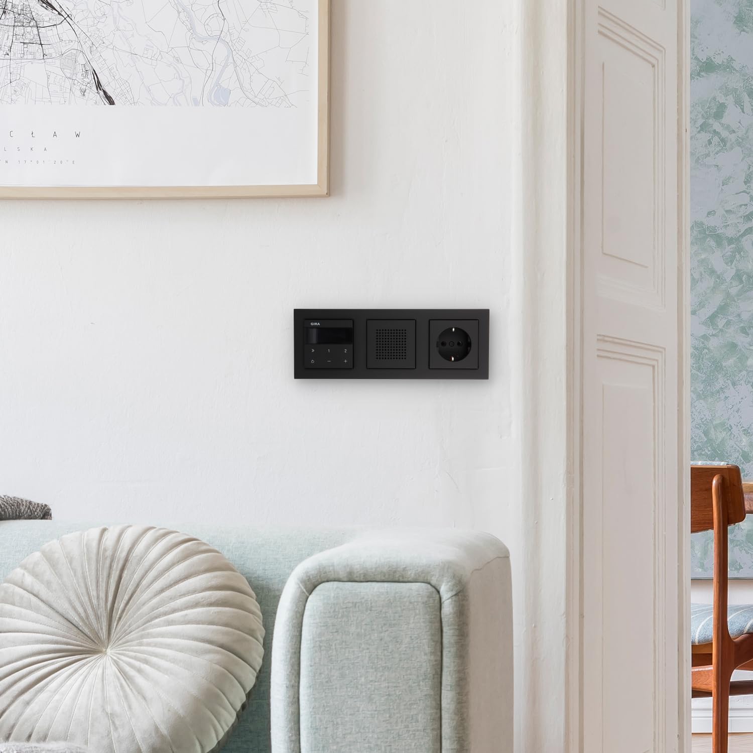 Gira Unterputz IP Internetradio 232003 + Bluetooth KomplettSet + Lautsprecher + Steckdose - E2 schwarz matt im 3fach Rahmen Gira 021309 inkl. EBROM Phasenprüfer zur Montage der Geräte
