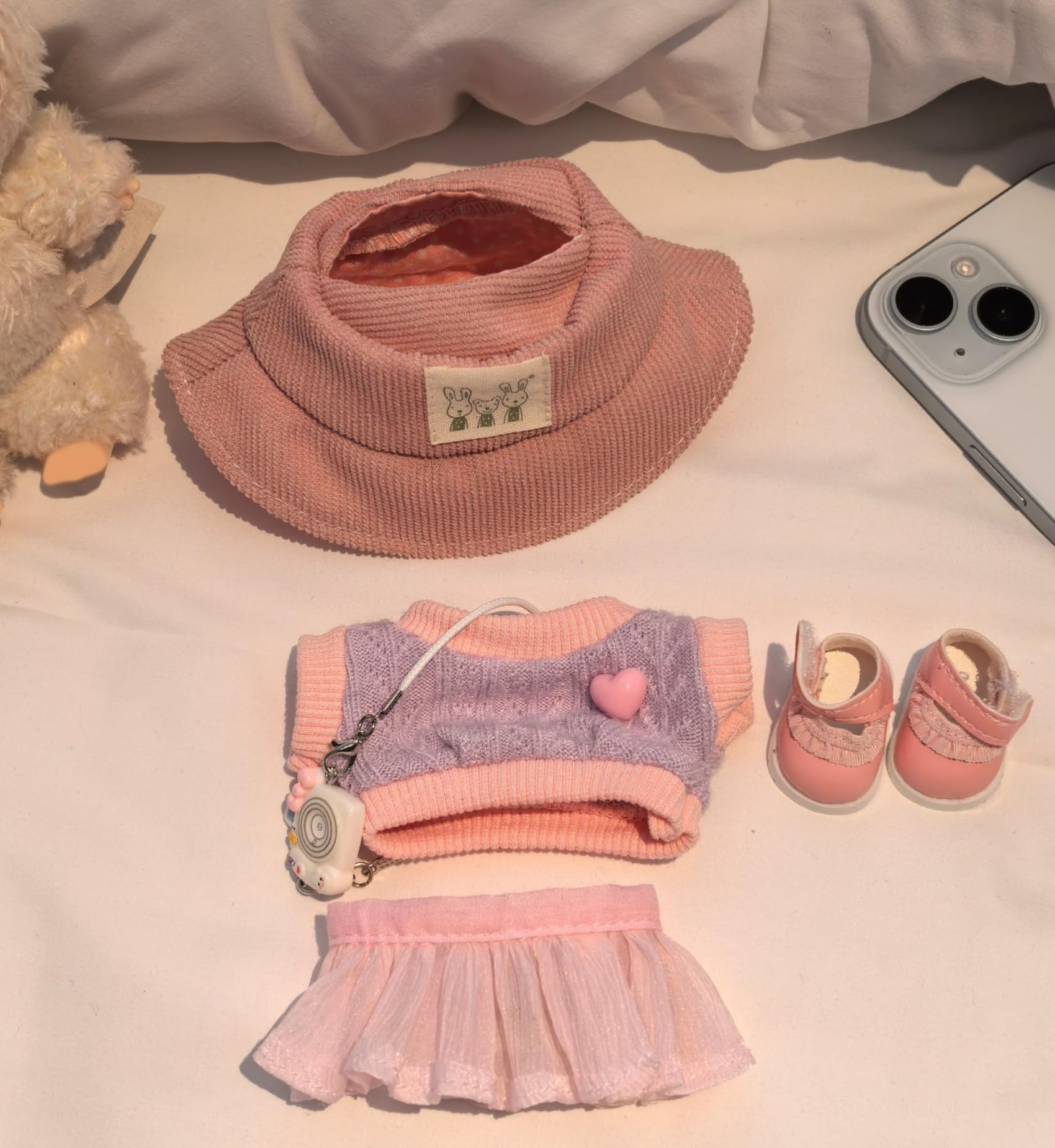 Conjunto de 5 piezas de 6.7 in para muñeca, parte superior de punto, conjunto de moda para figuras coleccionables, sombreros, vestidos, faldas, accesorios colgados, cámaras, zapatos) no incluye muñeca 7