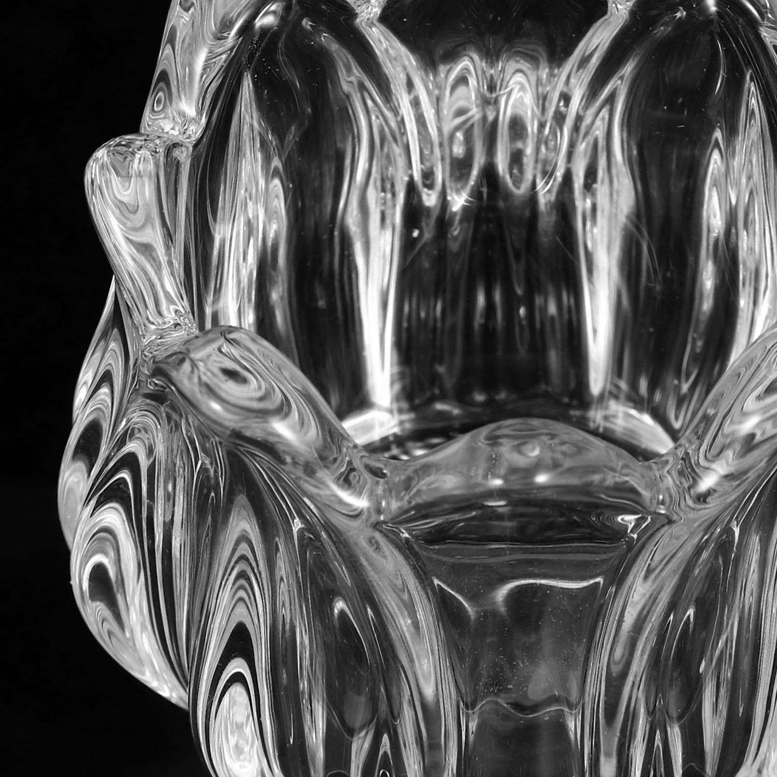 Beavorty 4 Pezzi Portacandele Decorazione Elegante a Forma di Tulipano Tealight in Vetro Trasparente da 100ml per Centrotavola in Casa e Anniversari