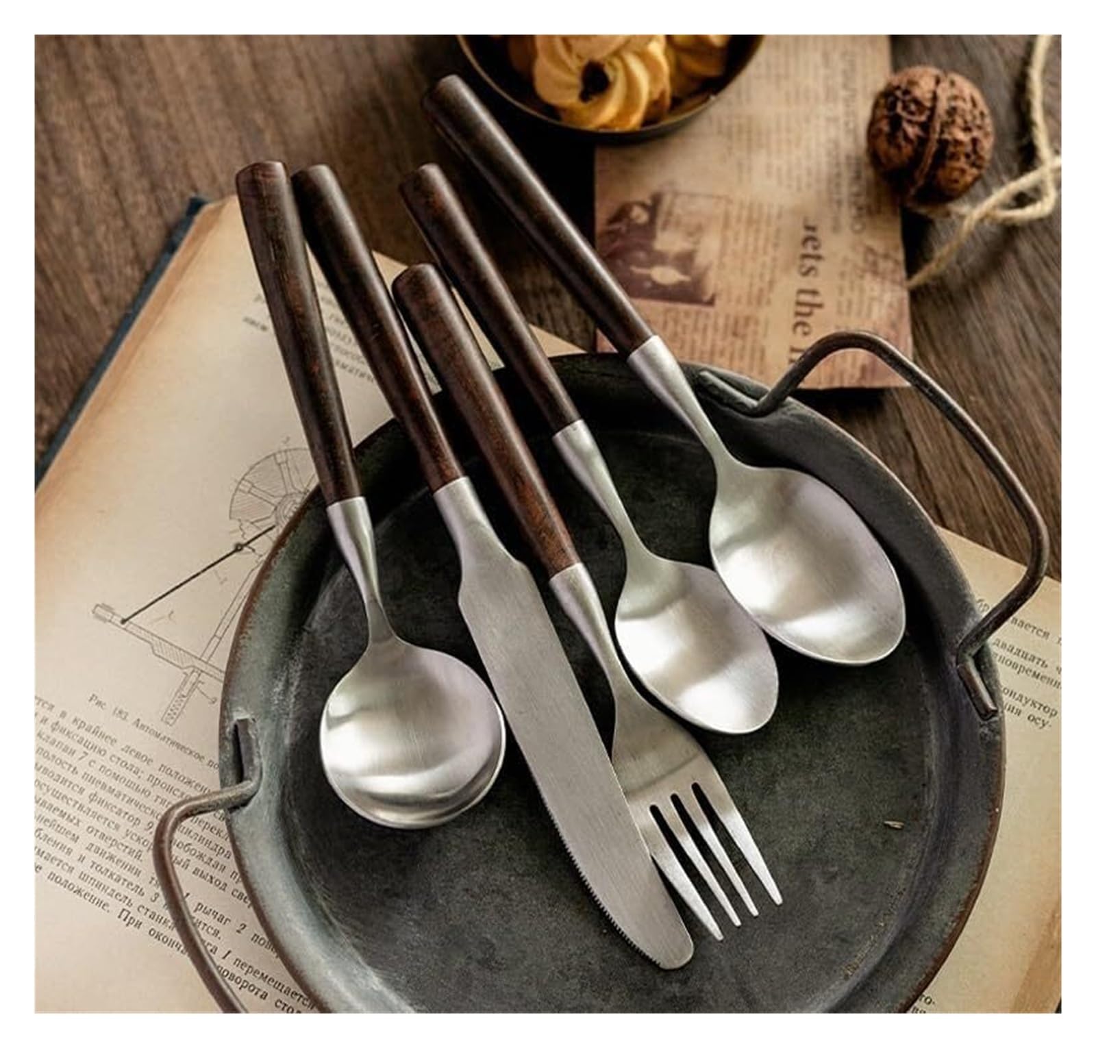 Juego de cubiertos de acero inoxidable, incluye cuchara-tenedor, cuchillo y tenedor for carne, 4/7 piezas, mango redondo de madera maciza con acabado mate cepillado.(4 Pieces for 1)