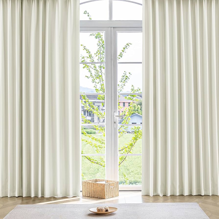 Amazon｜AZRA 完全遮光カーテン 遮光率100％ 2枚組 アイボリー 幅