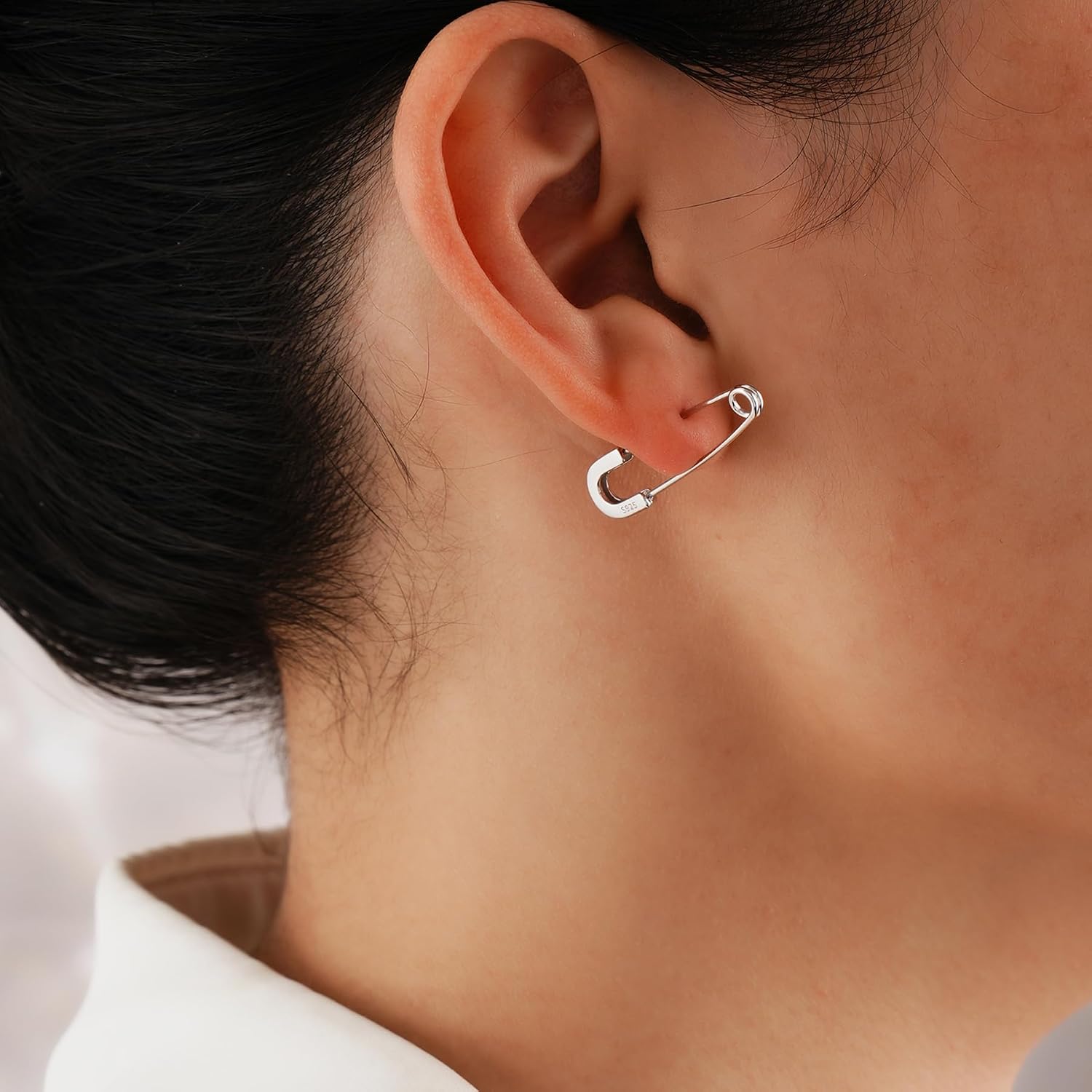 CHIC & ARTSY 925 Sterling Silver Safety Pin Earrings - Lightweight Comfortable Punk Paperclip Cartilage Hoop Earrings, Trendy Industrial Style Jewellery for Women and Men