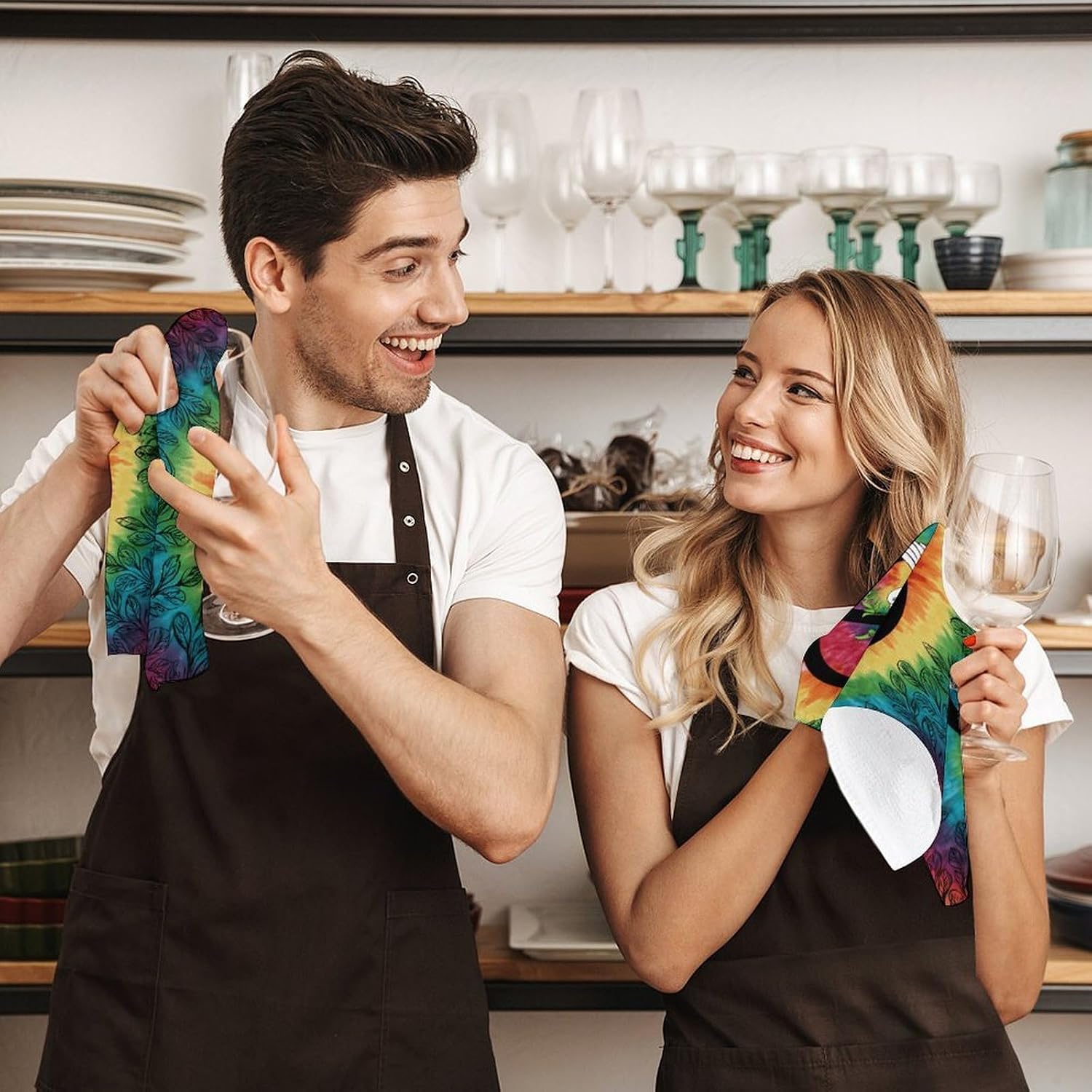 Tie Dye Peace Sign Rainbow Microfiber Hand Towels for Bathroom Soft Absorbent Bath Kitchen Towel with Hanging Loop 4PCS