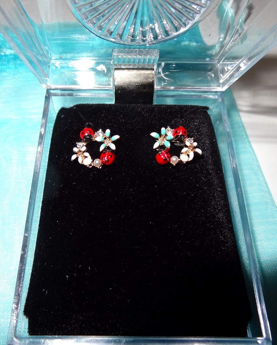 Vista 4 de DianaL Boutique - Pendientes de mariquita con diseño de margarita