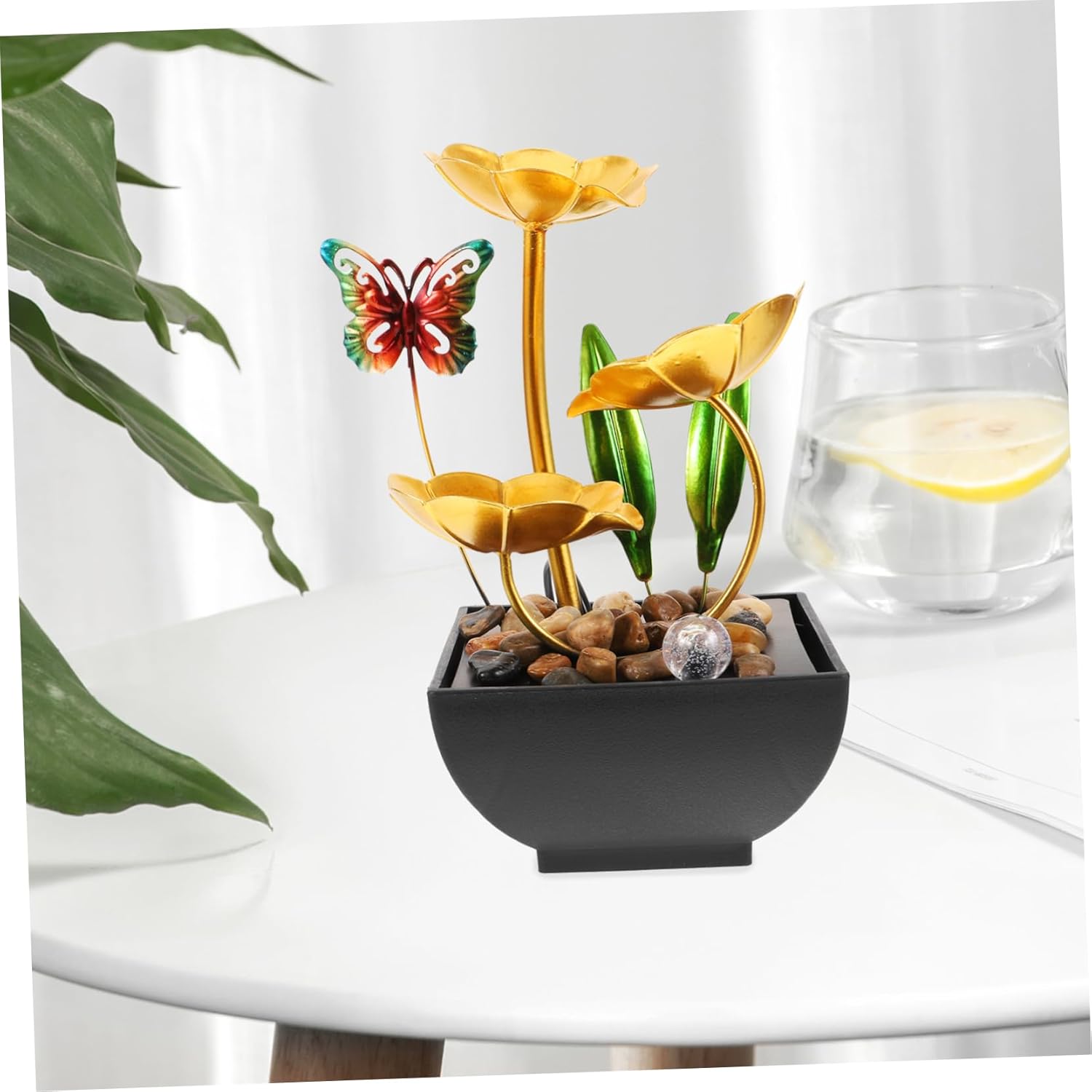 PRETYZOOM Iron Art Water Feature Fountain Solar Mini Waterfall Indoor Tabletop Decoration Relaxation Home Office Decor