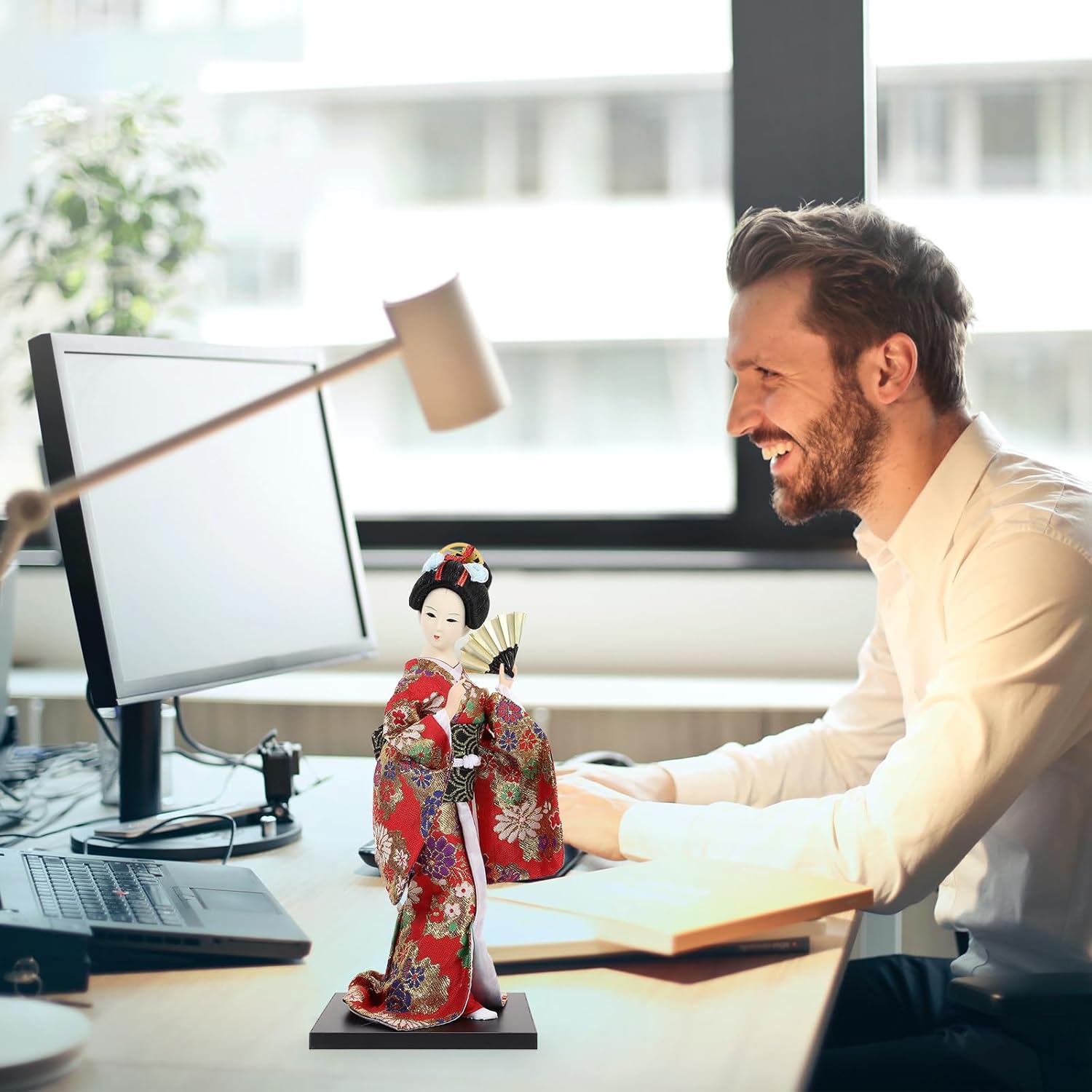 VOSAREA 12 Inch Geisha Kimono Doll Japanese Geisha Doll Traditional Beautiful Maiko Japanese Girl Desktop Ornaments Home Decor