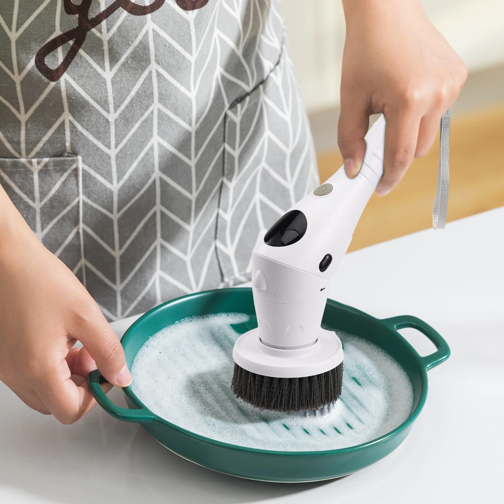 Brosse électrique rotative sans fil pour baignoire avec 8 têtes de brosse remplaçables, brosse de nettoyage électrique avec poignée d'extension réglable pour salle de bain, sol, carrelage, baignoire