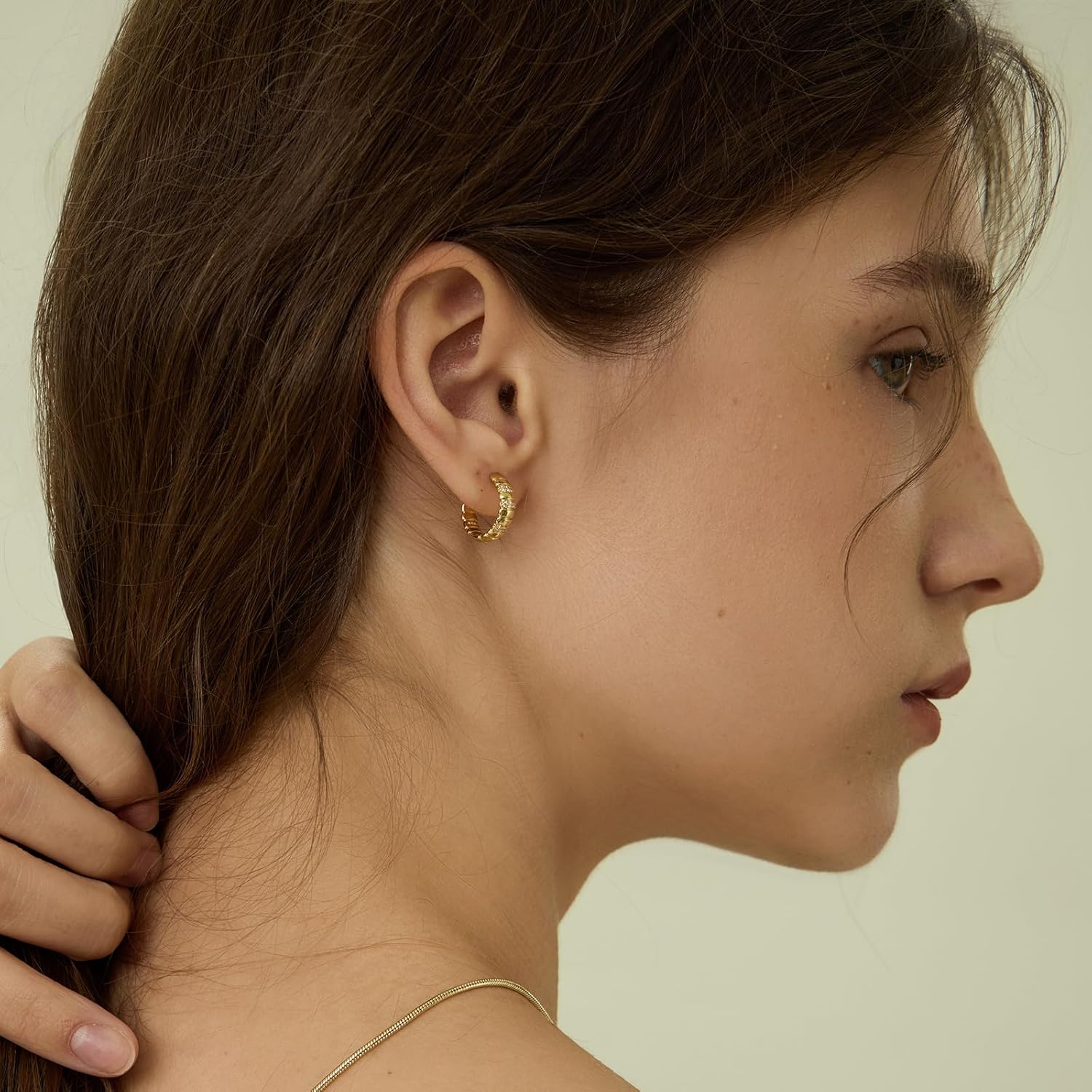 ARSIS Mix & Match 18K Gold Plated Hoop Earrings for Women, Hypoallergenic, 925 Sterling Silver Posts, Lightweight, Ribbed Snake Chain Design, Jewelry Gift for Mother's Day, Wife, Birthday