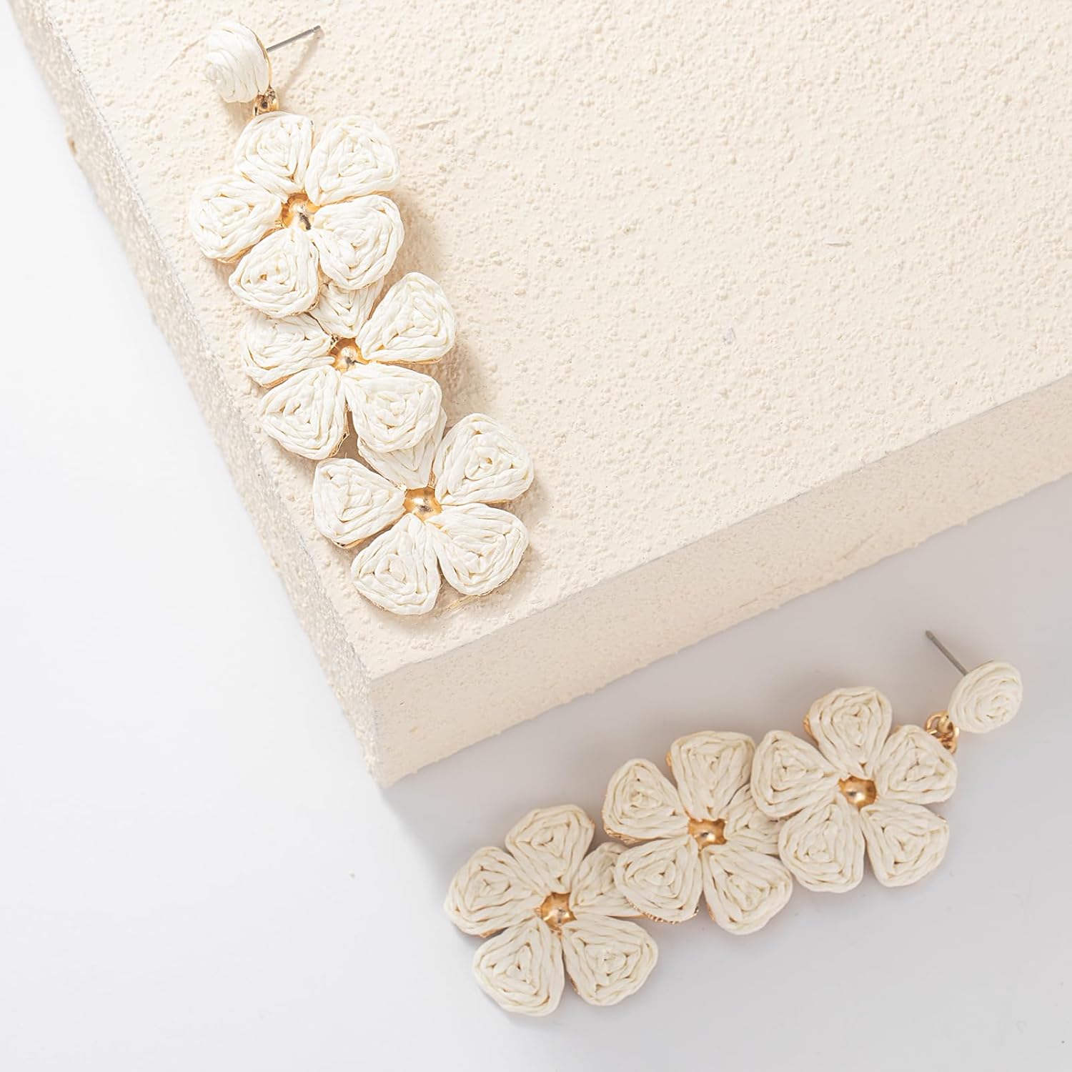 Flower Drop Earrings Floral Raffia Earrings Boho Statement Dangle Earrings Trendy Cute Summer Beach Vacation Jewelry for Women - Image 6