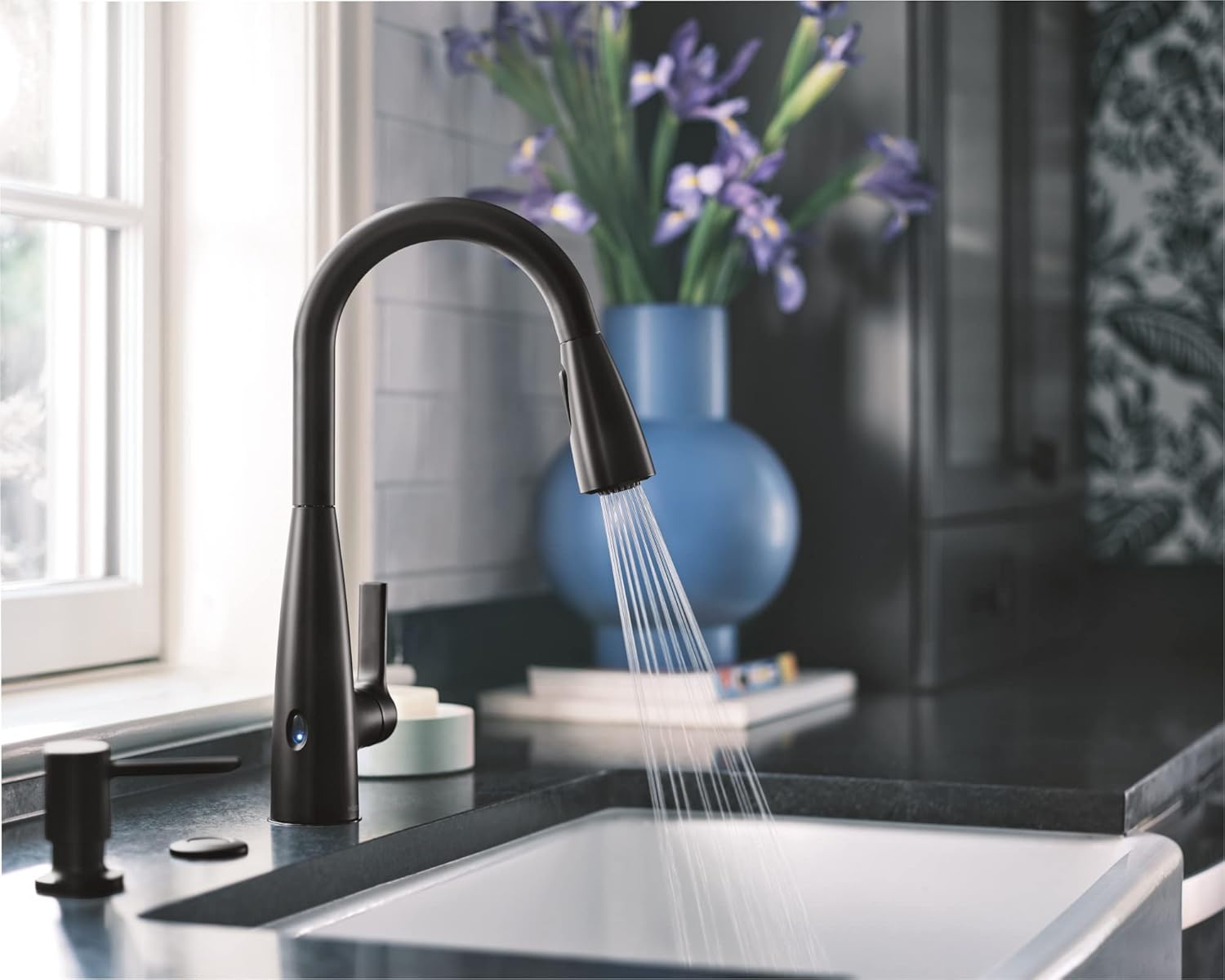 Moen Haelyn Matte Black Touchless Single-Handle Pull-Down Sprayer Kitchen Faucet with Soap Dispenser, Features Power Clean for a Faster Wash, 87627EWBL - Image 13