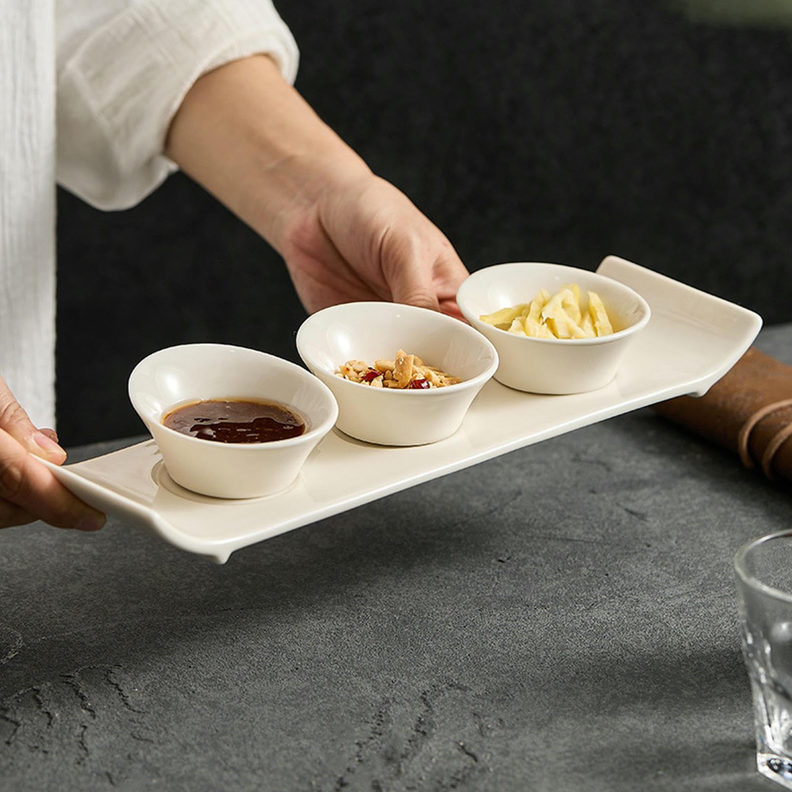 Plat à sauce en céramique émaillée pour la maison fraîche et pratique + 3 petits plats