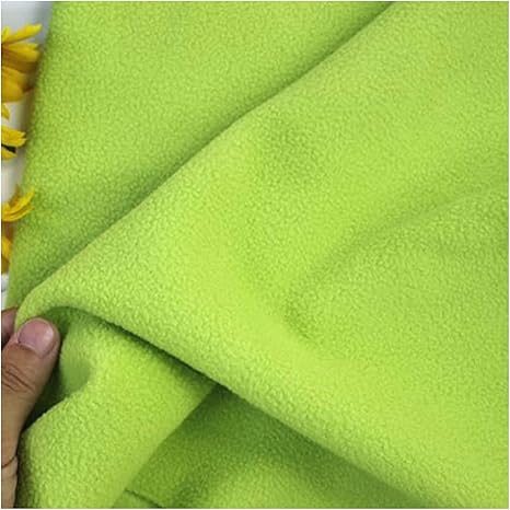 Amazon Co Jp ソフトアンチピルポーラーフリース生地 のソフトフリース素材柔らかく暖かい冬の生地幅150cm 1枚 50cm 柔らかい緑 Size 1 5x3m ホビー