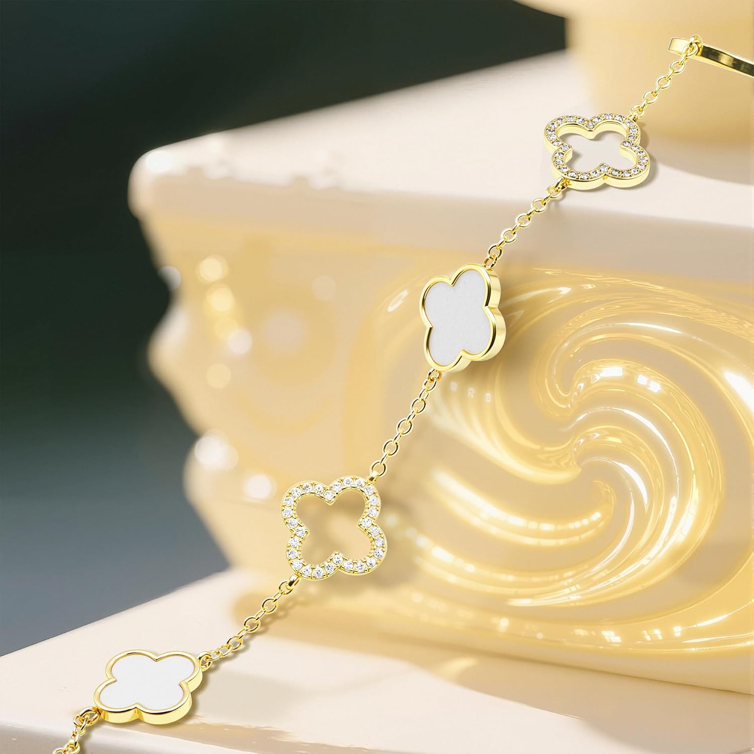 Clover Bracelet for Women 18k Gold Plated Silver Lucky Four Leaf Link Chain Bracelets Charm Trendy Jewelry Gifts for Women - Image 4