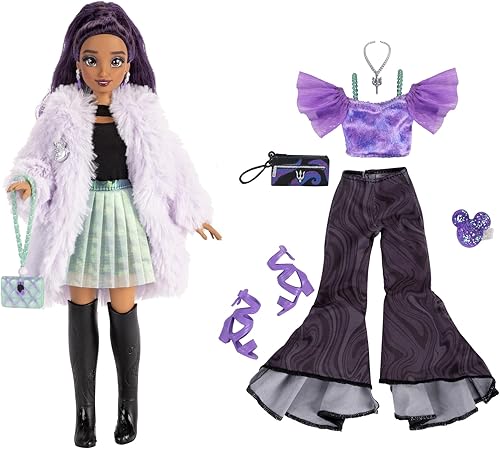 Miniatura 2 de Disney ily 4EVER Muñecas Disney 100 - Ursula de 11.5 pulgadas de alto con 13 puntos de articulación, dos trajes completos para mezclar y combinar y