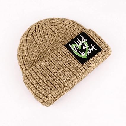 ZRJ Cappello Invernale Amore etichettato Cappello di Lana Donna Moda Moda  Caldo Protezione Orecchio Cappello a Maglia Casual Cappelli Eleganti (Color  : Khaki+Black Label, Dimensione : One Size) : Amazon.it: Abbigliamento